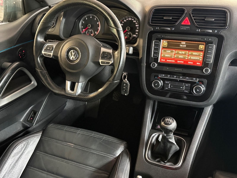 Volkswagen Scirocco 2.0 TSI*XENON*PANO*NAVI*PDC*SZHG*LEDER* — photo 13