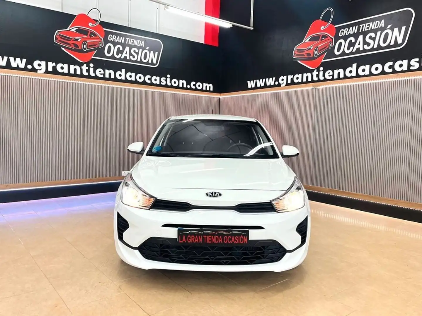 Kia Rio 1.0 TGDi 74kW 100CV MHEV iMT Concept Blanco - 2