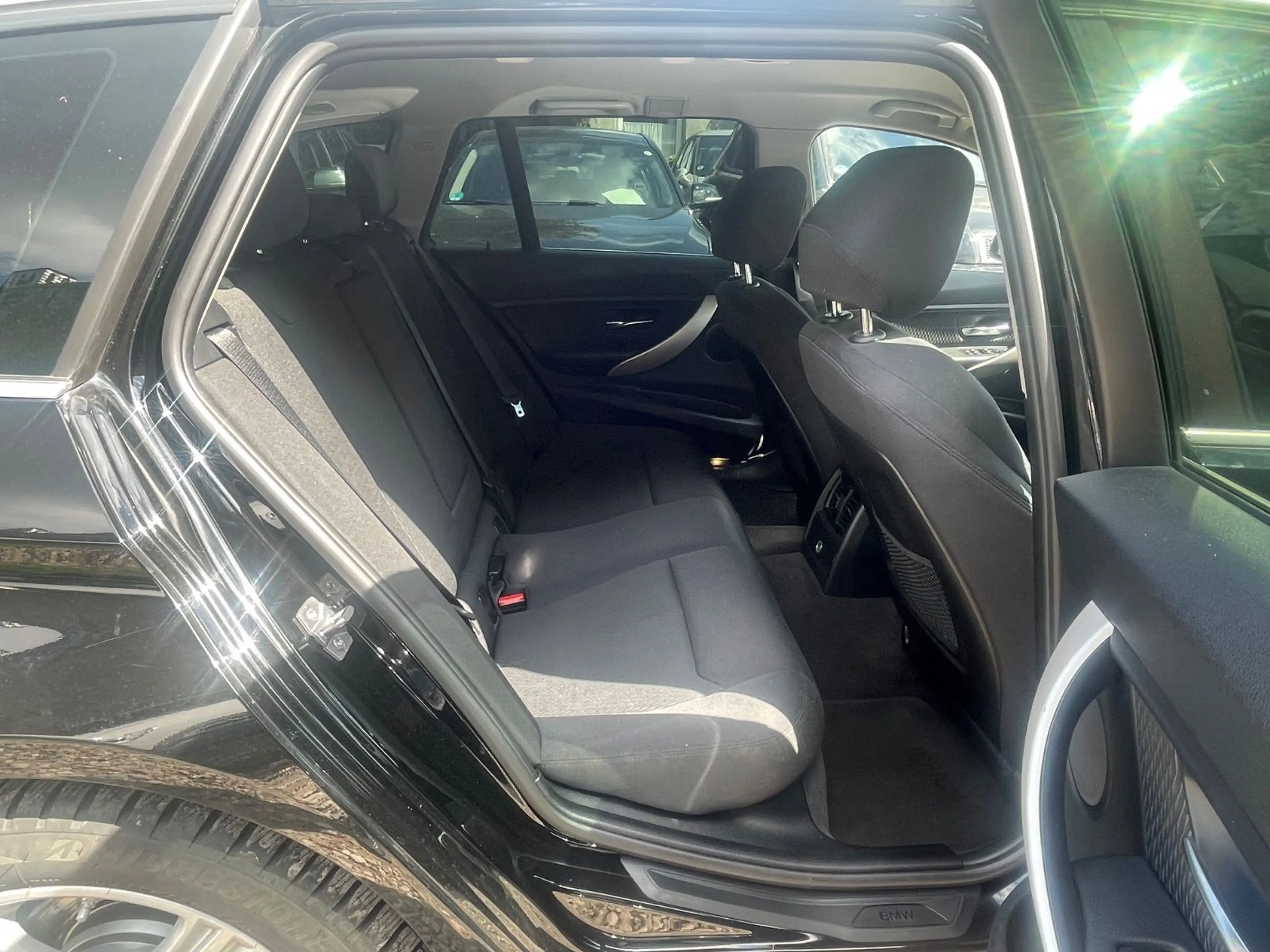 BMW 325 3 Touring 325 d — photo 13