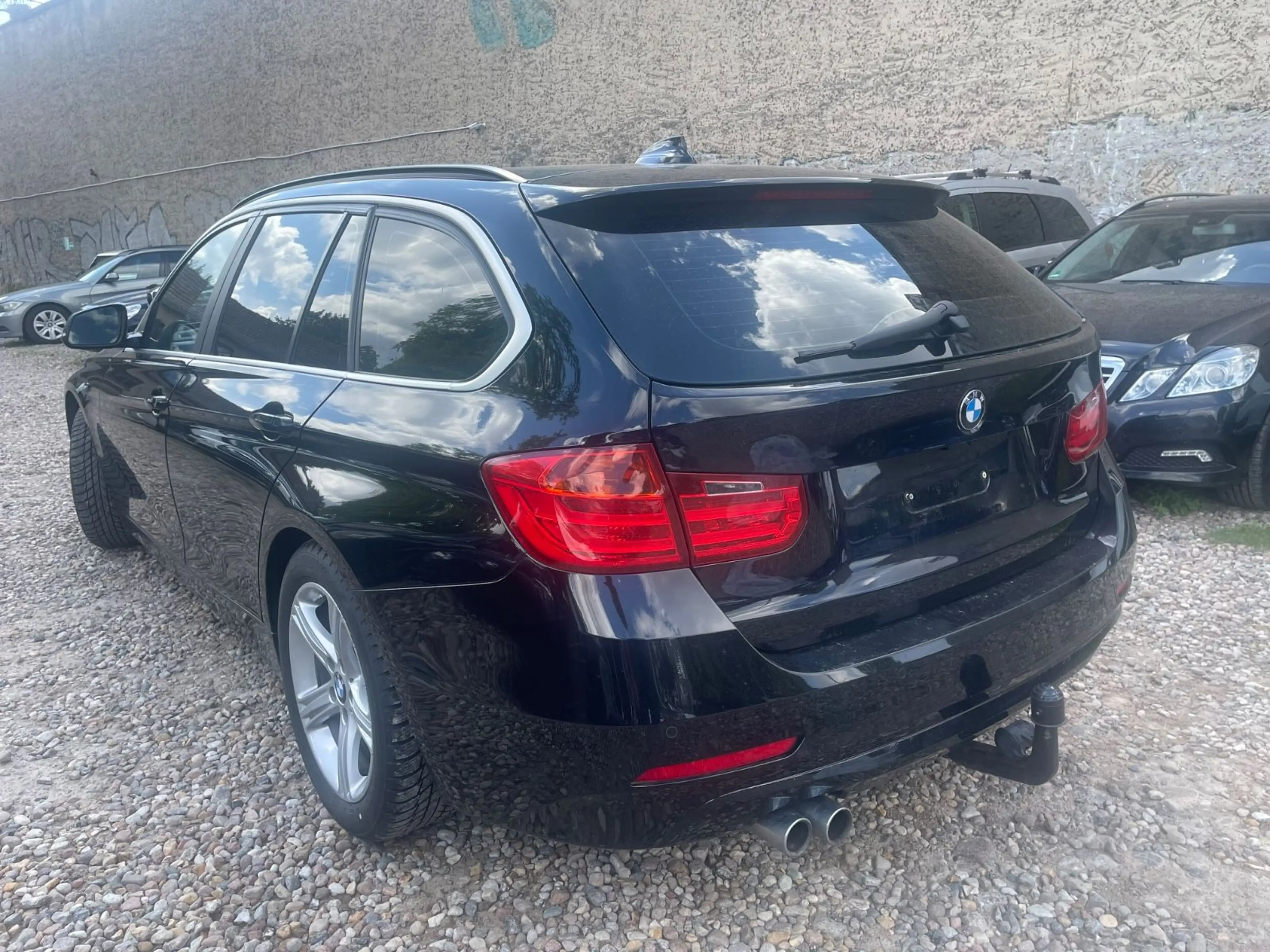 BMW 325 3 Touring 325 d — photo 3