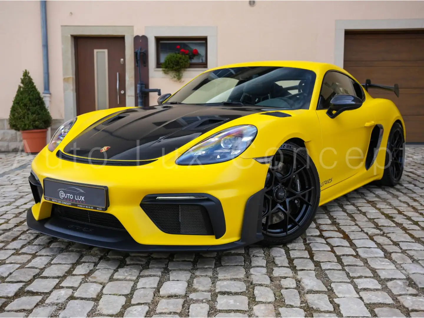 Porsche 718 Cayman GT4 RS Weissach/Lift/LED/Kamera/BOSE Jaune - 1