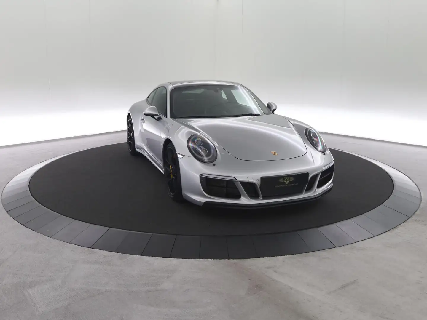 Porsche 991 3.0 Carrera GTS -Pano/Keramisch/BOSE- Gris - 2