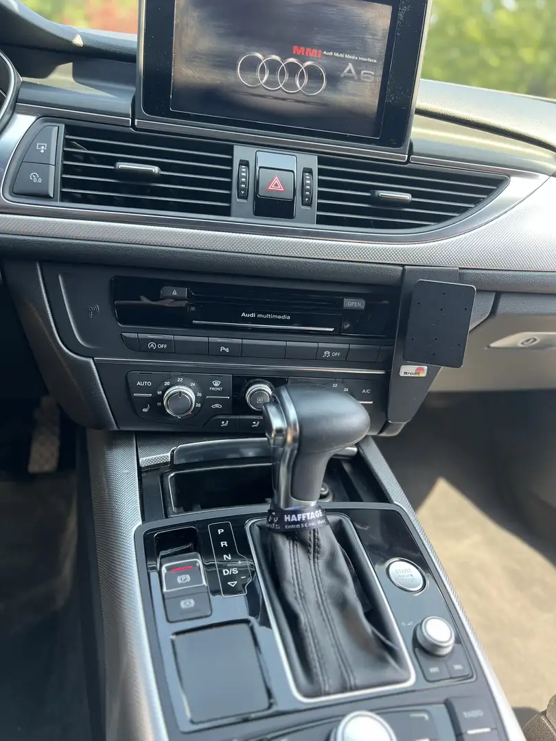 Audi A6 Avant 3.0 TDI DPF multitronic - 2