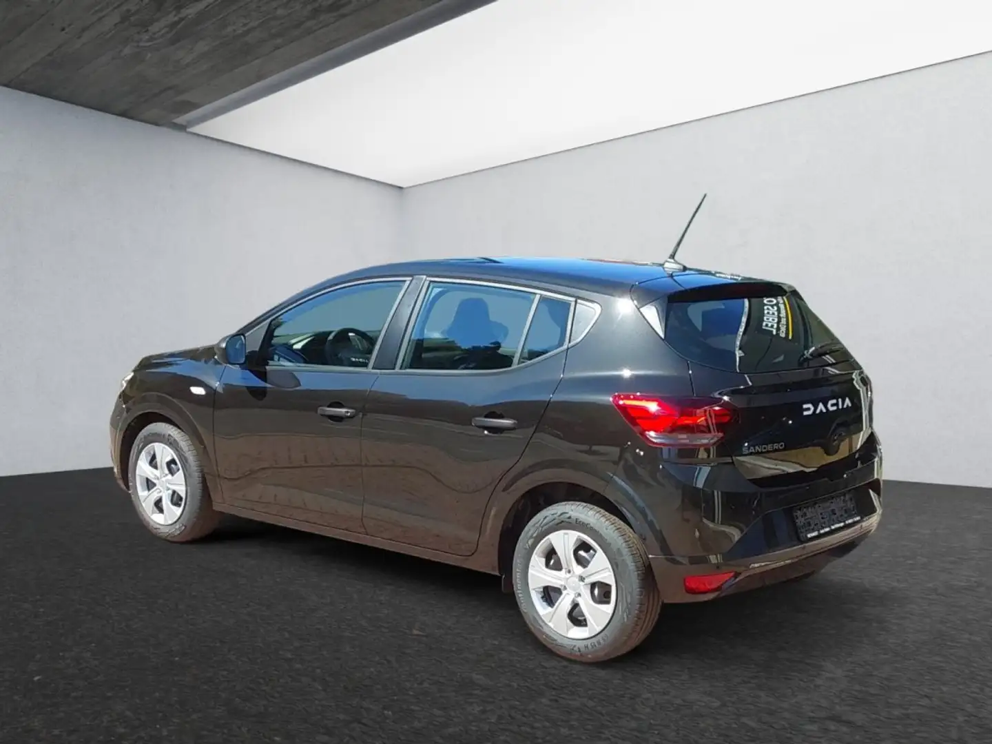 Dacia Sandero Essential SCe 65 Klima PDC Schwarz - 2