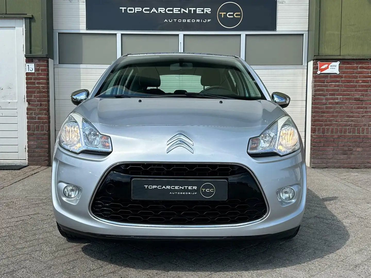 Citroen C3 1.4 Ligne Business/AIRCO/TREKH/PARKS/CUISE/APK Grijs - 2
