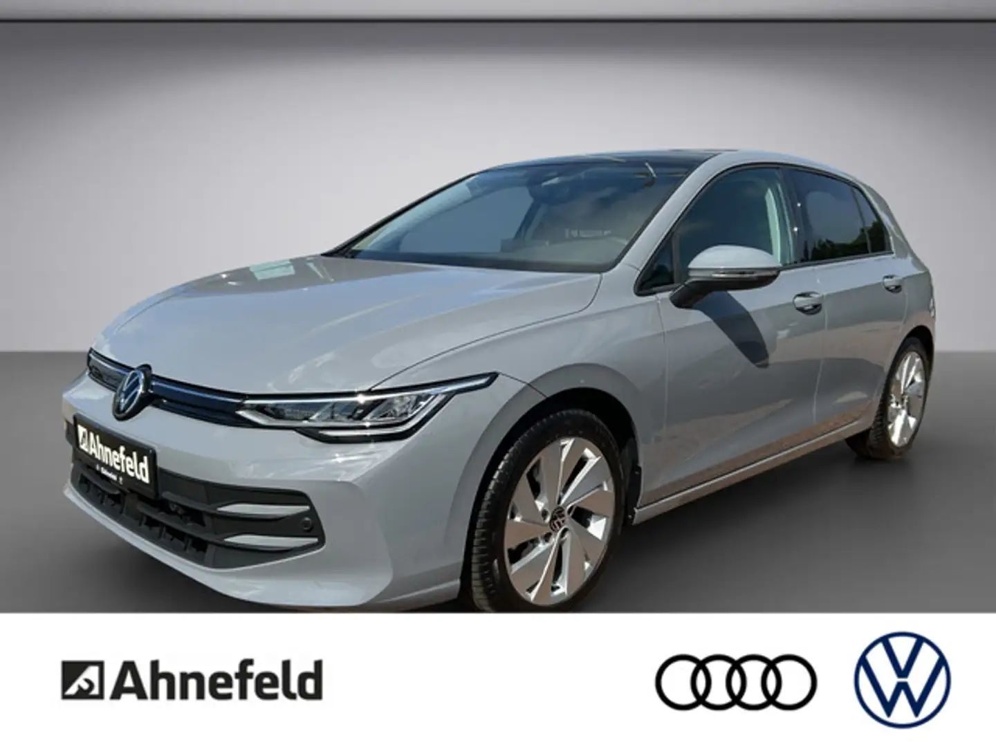 Volkswagen Golf VIII PA Life 1.5 TSI ACC FACEL. LED PANO Gris - 1