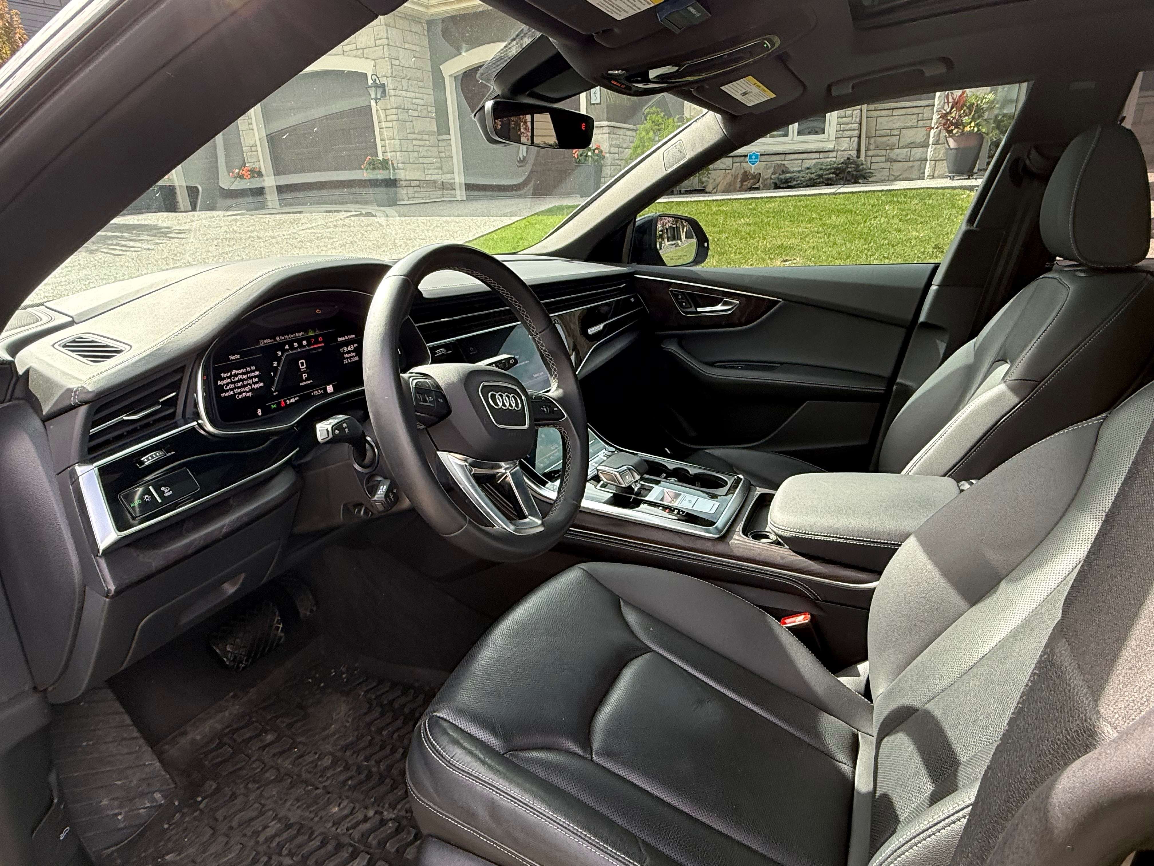 2023 Audi Q8 Technik thumb 6