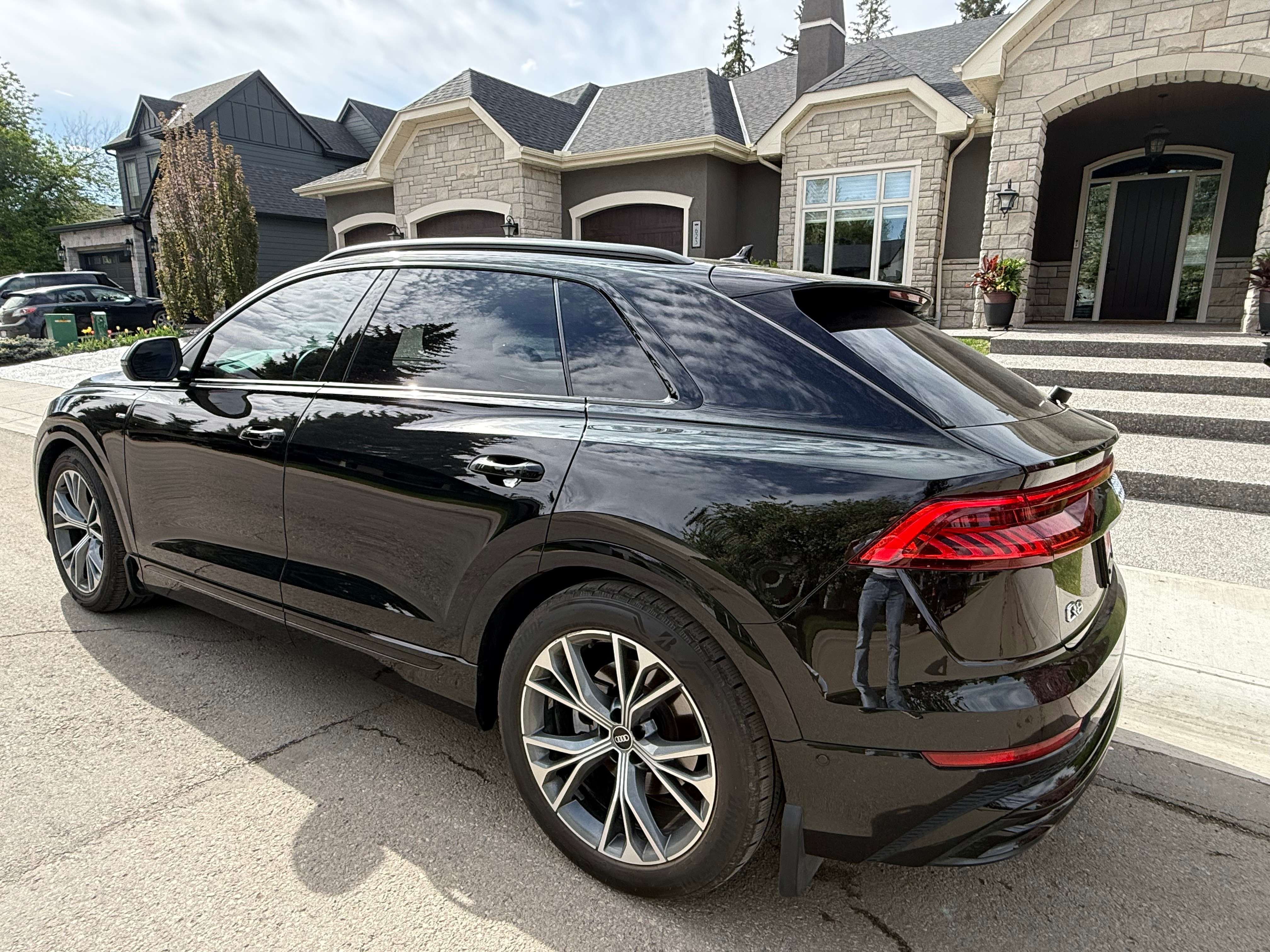2023 Audi Q8 Technik alt 4