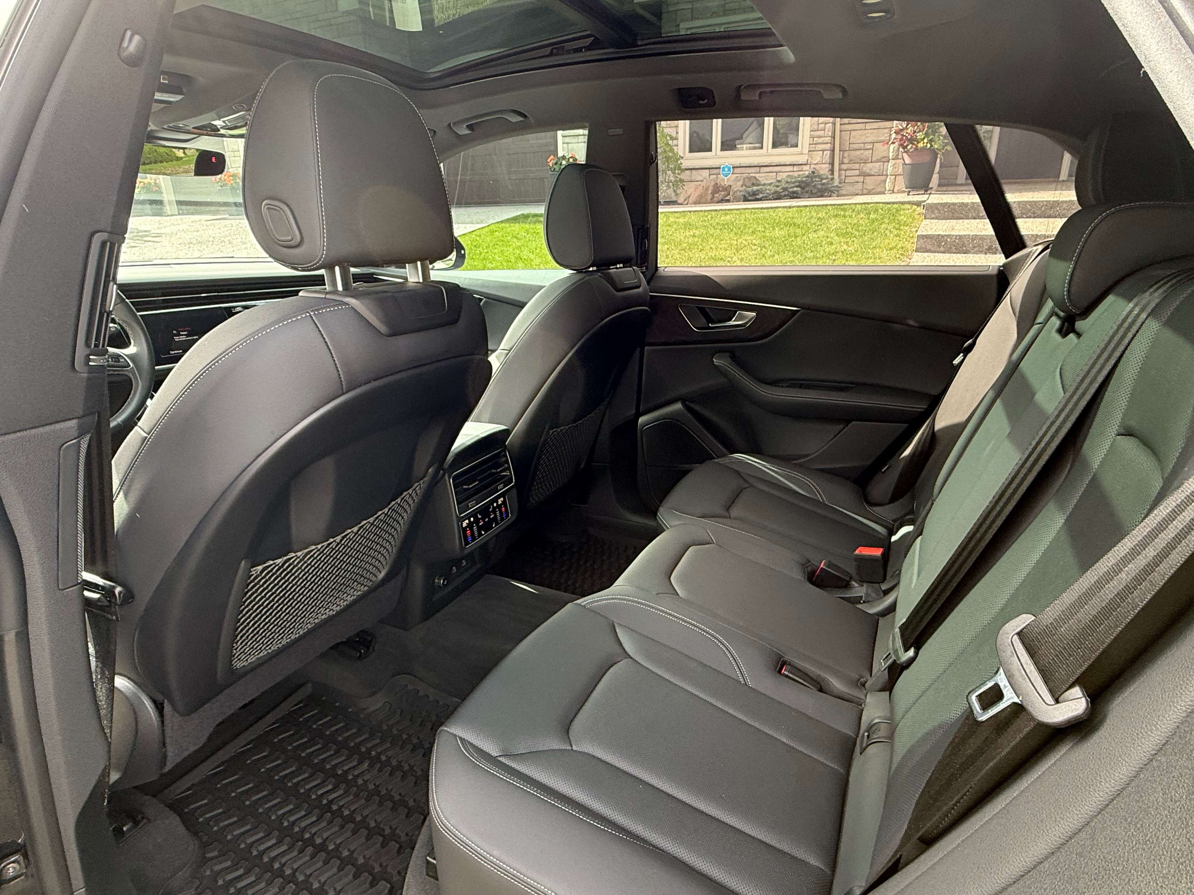 2023 Audi Q8 Technik thumb 7