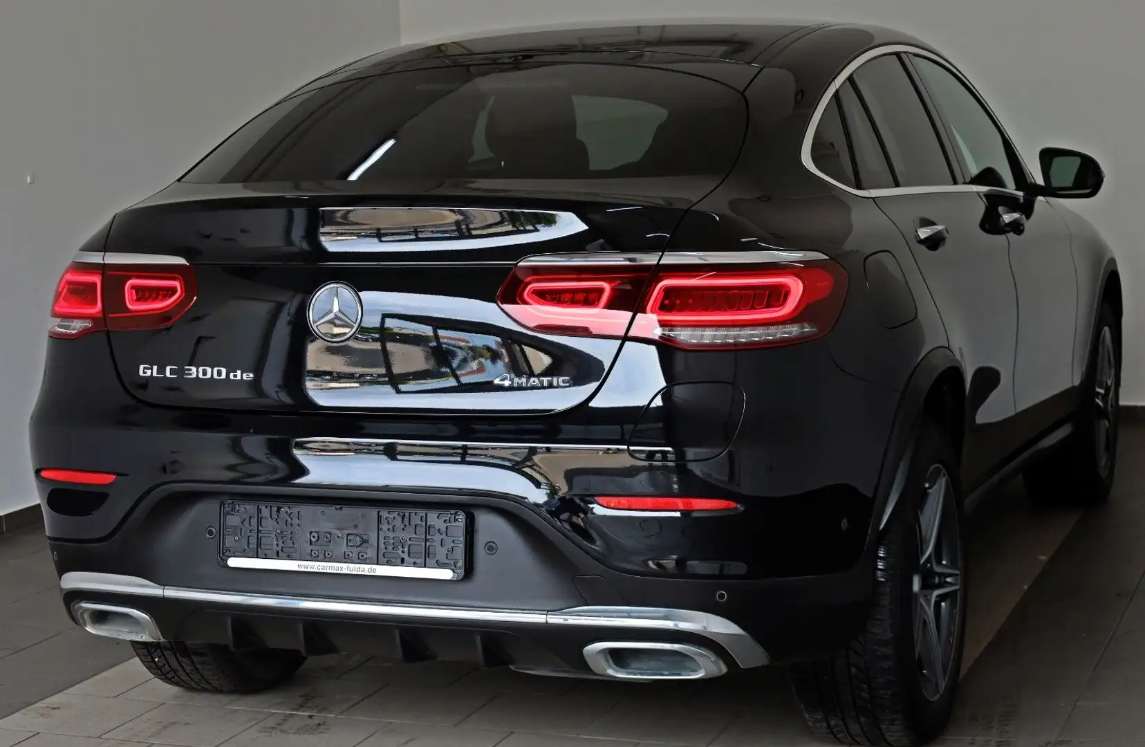 Mercedes-Benz GLC 300 de Coupe 4Matic, AMG line,Navi,SH,Kamera Noir - 2