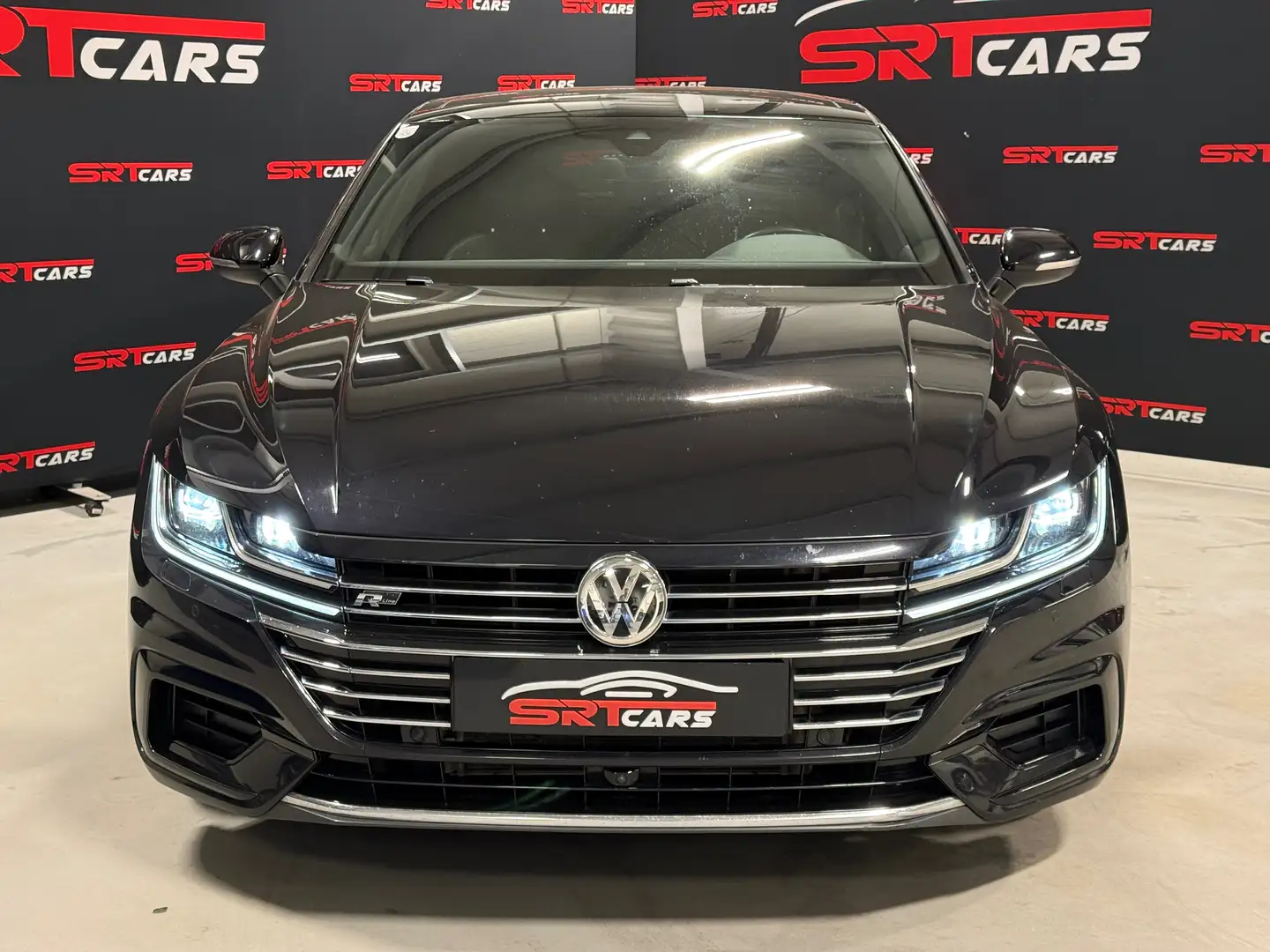 Volkswagen Arteon 2.0 TDI 4Motion Aut. *R-Line*Pano*360Grad*ACC*AHK Schwarz - 2