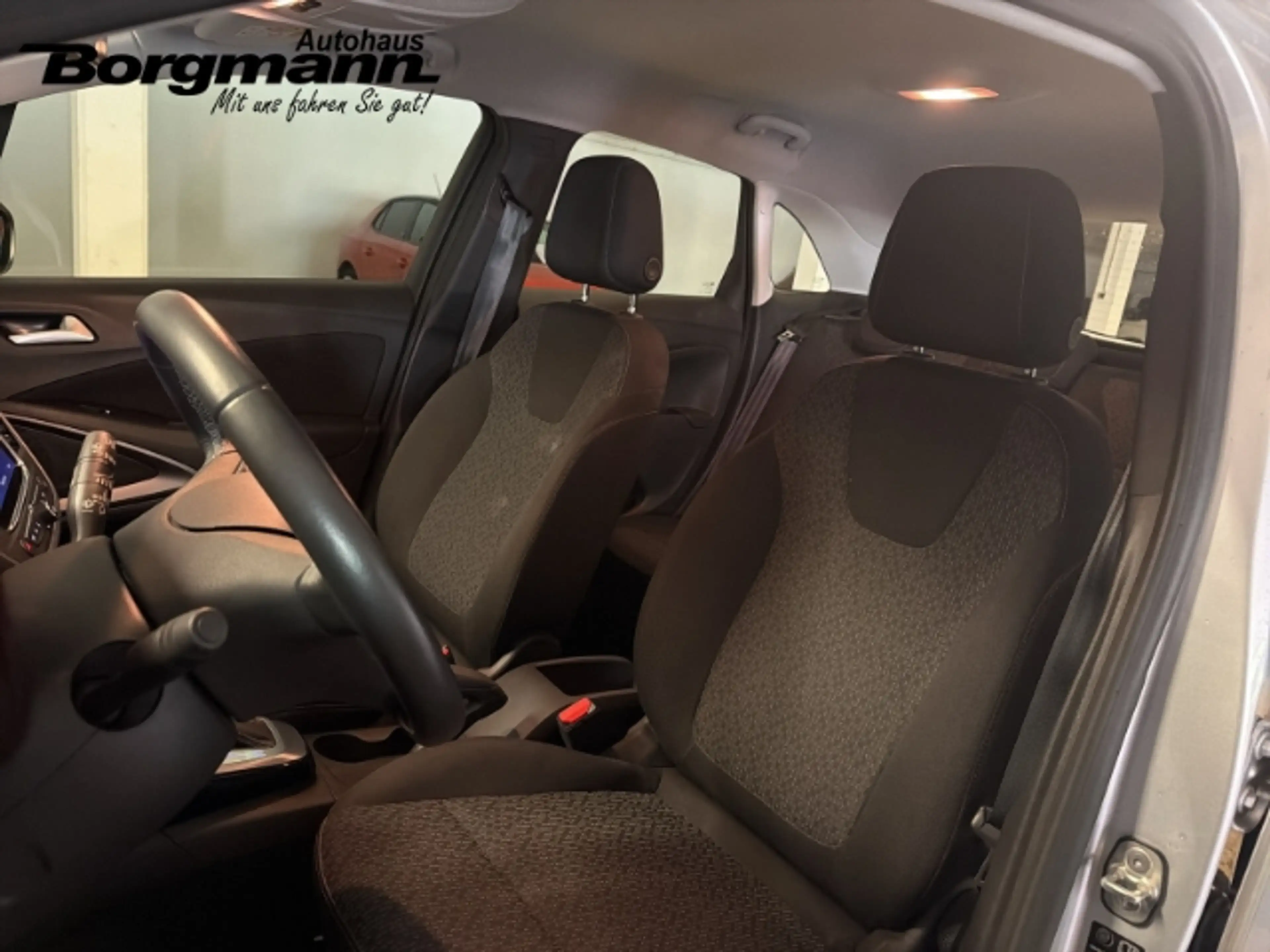Opel Crossland 1.2 Enjoy LED - Navigation - Apple Carplay — photo 9