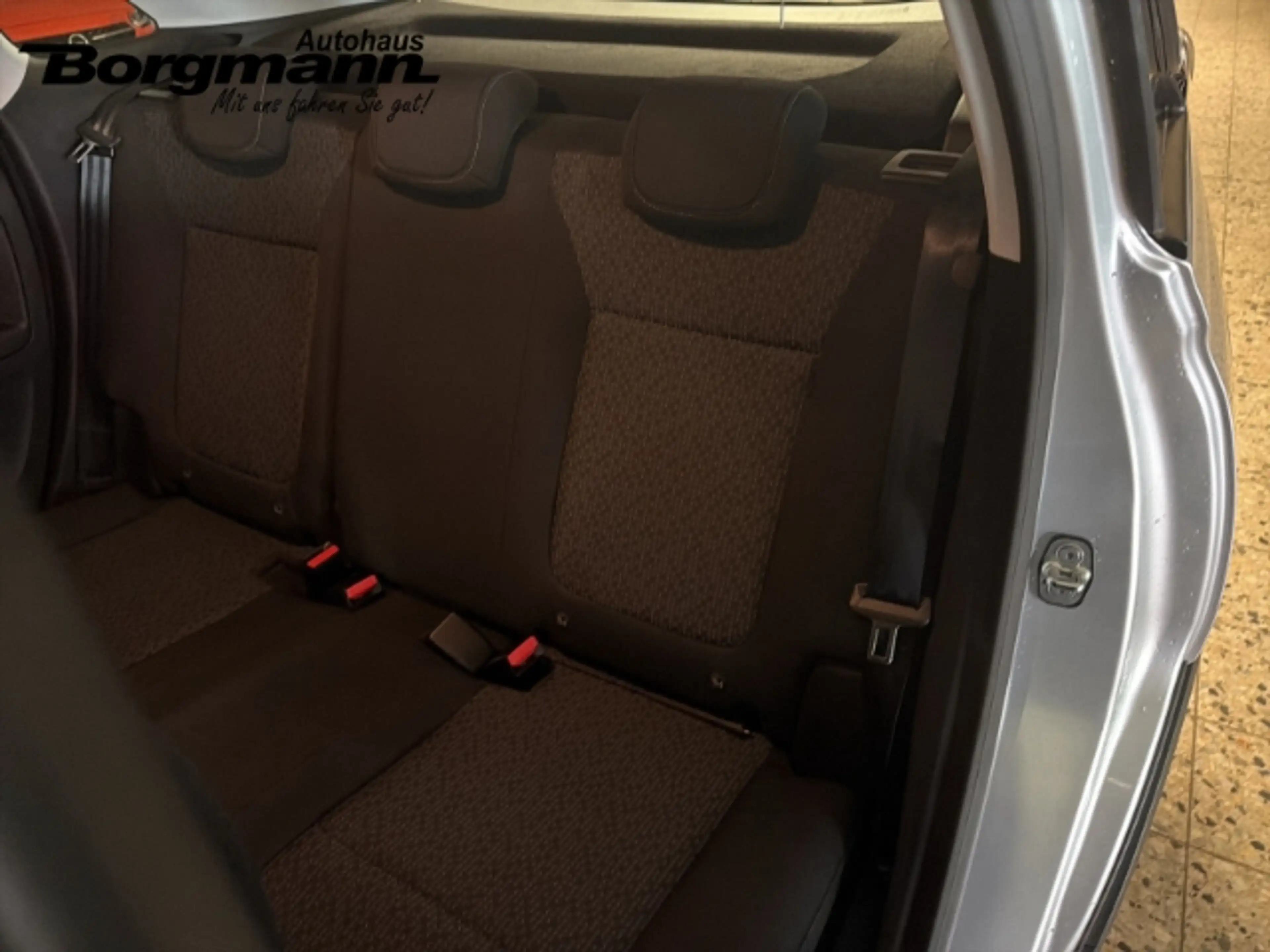 Opel Crossland 1.2 Enjoy LED - Navigation - Apple Carplay — photo 8