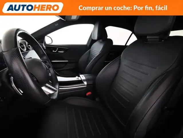 Mercedes-Benz C-Class view 11