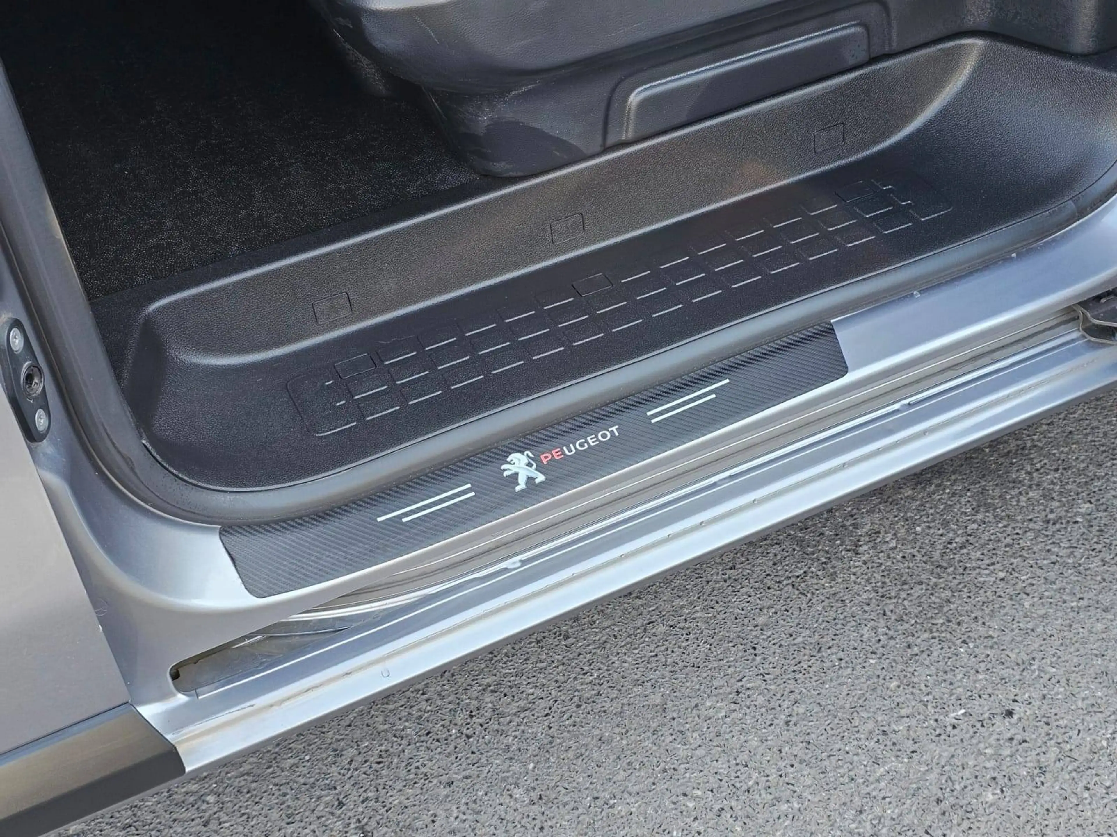 Peugeot Expert Expert 2.0 HDi L3 dubbele cabine | DODE HOEK — photo 11