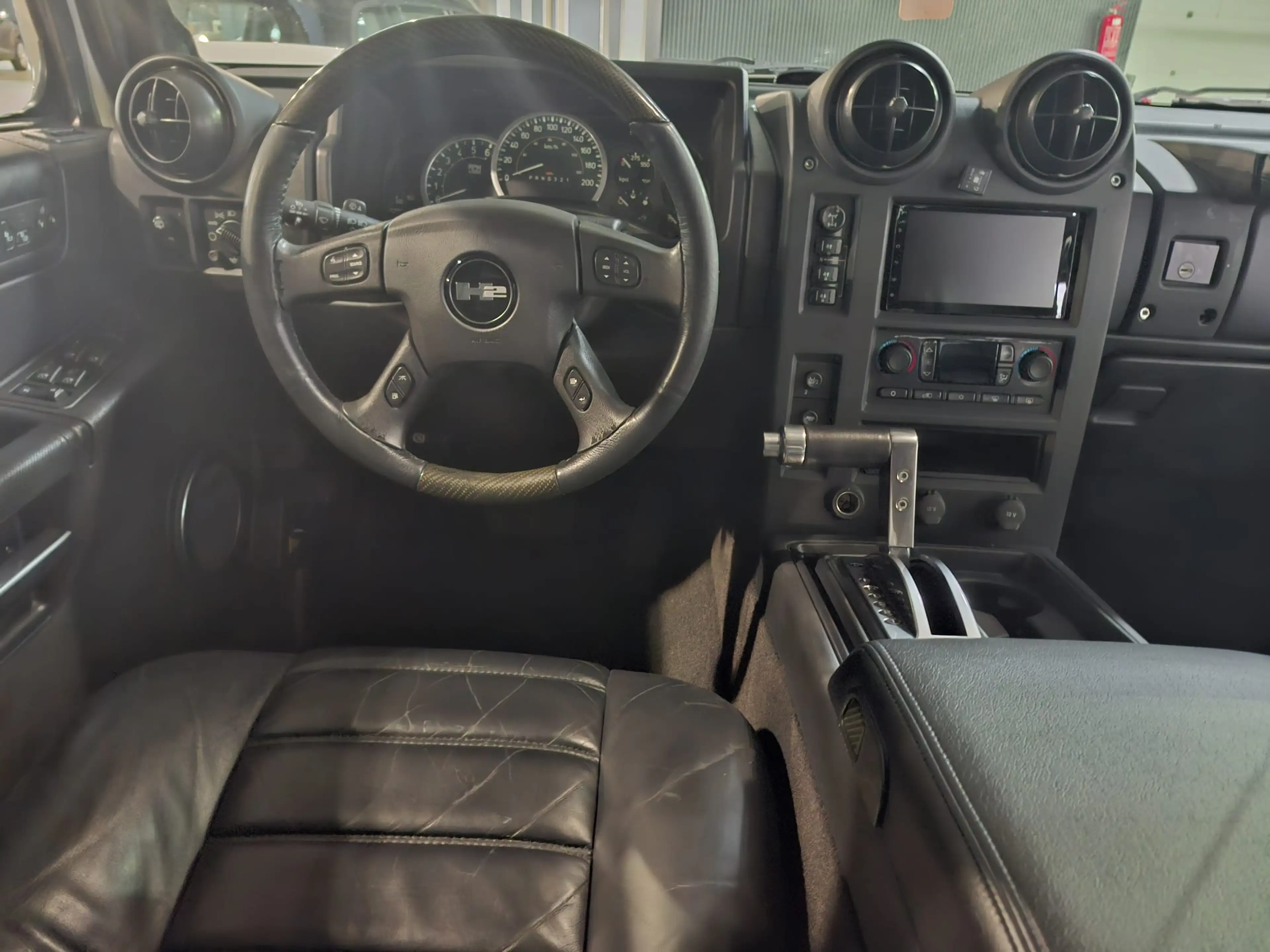 HUMMER H2 H2 | Airco | LPG | Android | Pano Dak | 6 pl. | — photo 13