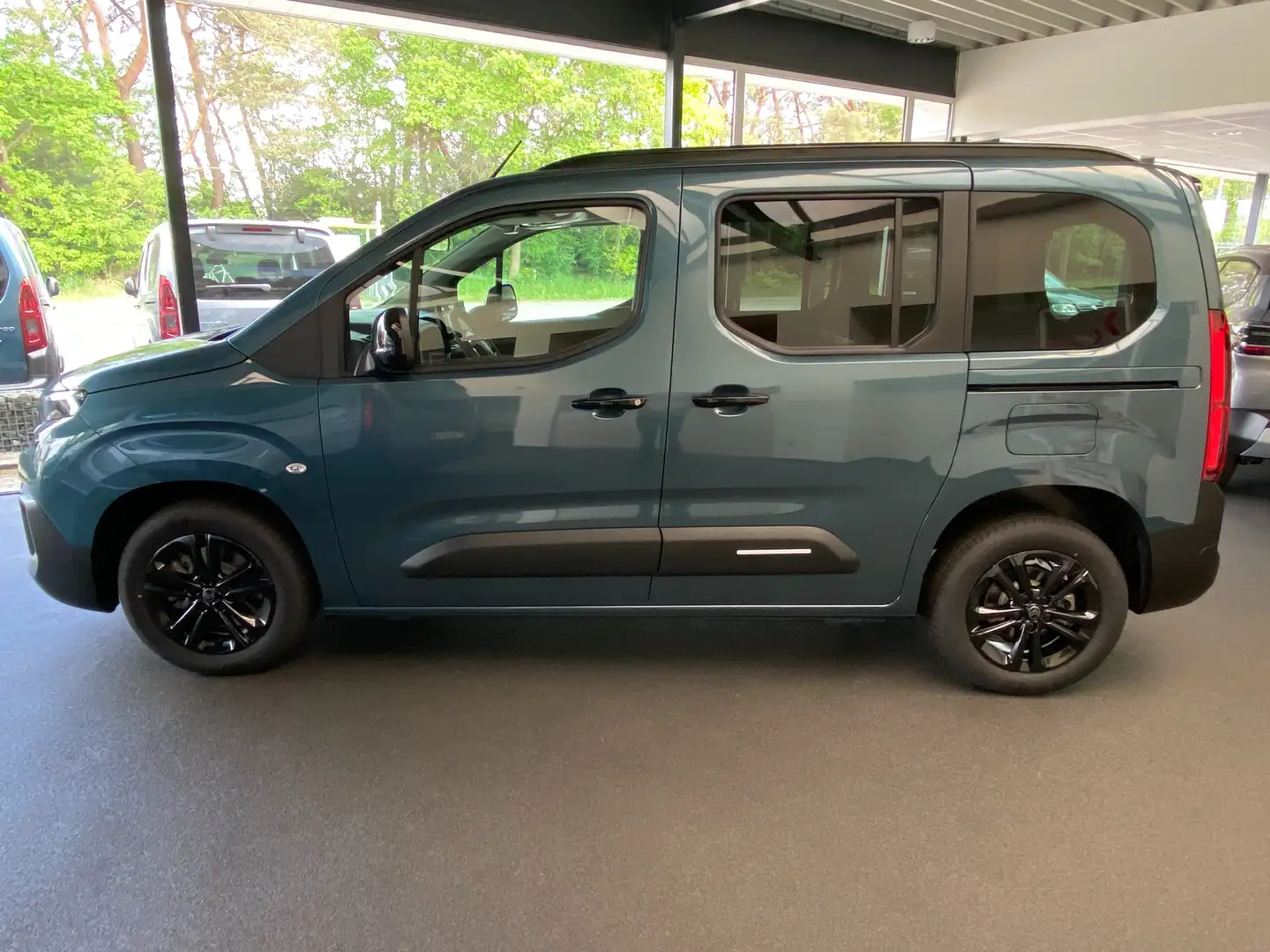 Citroen Berlingo 1.2 PureTech M Feel S Argent - 2