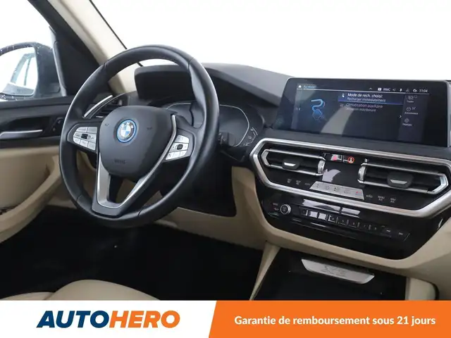 BMW X3 view 13
