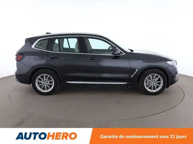 BMW X3 view 7