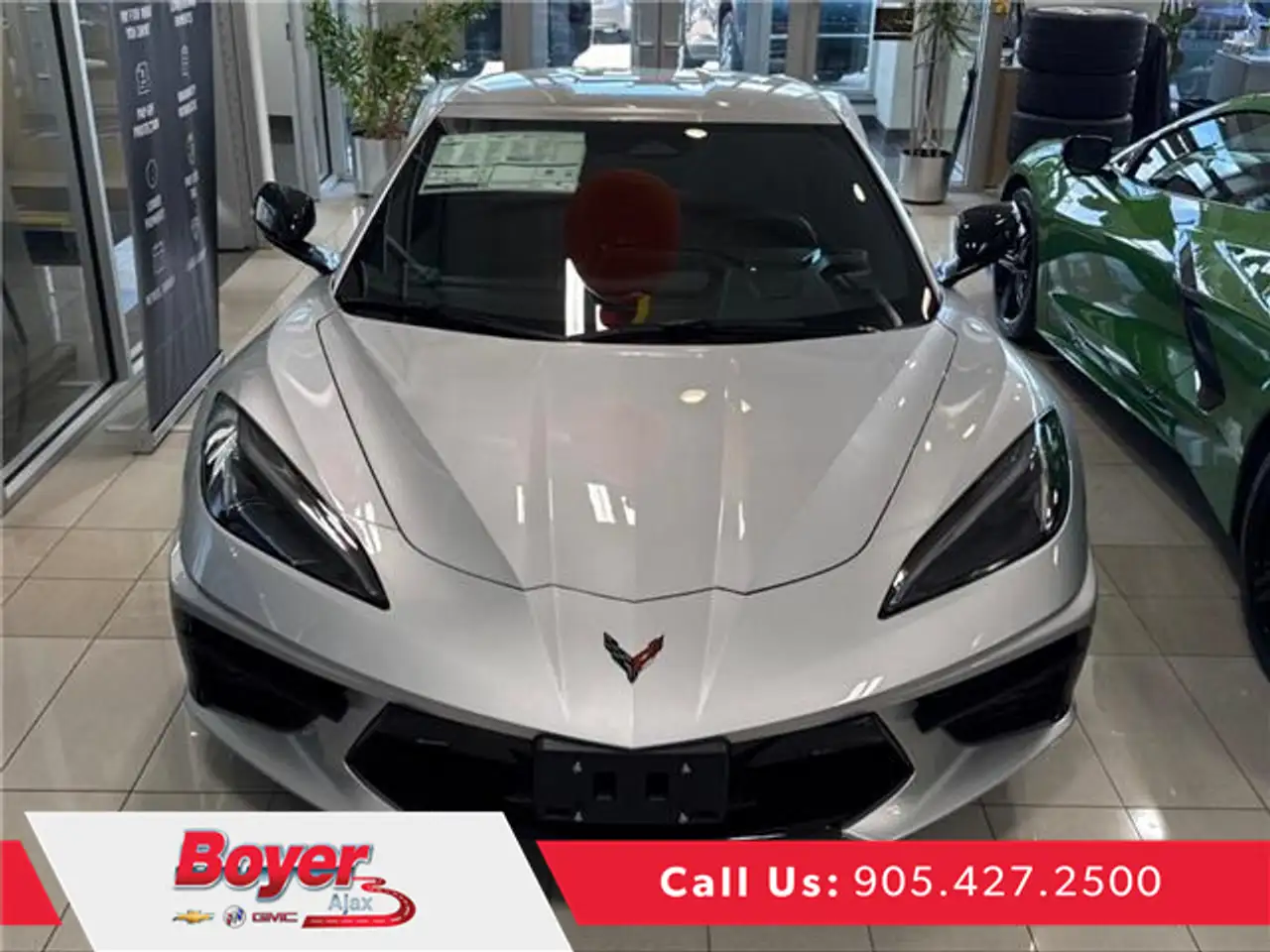 Chevrolet Corvette снимка Chevrolet Corvette