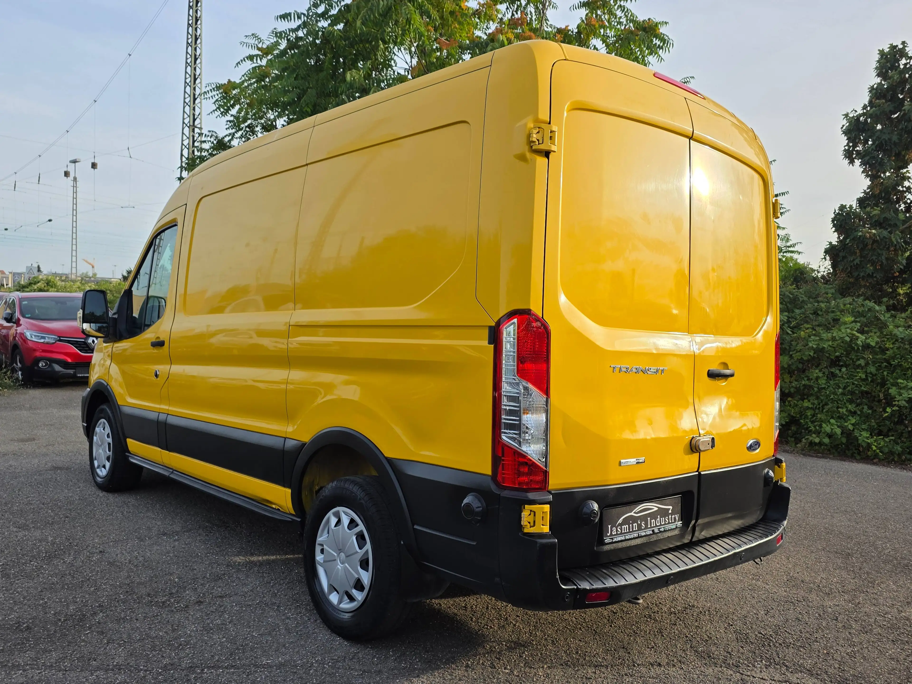 Ford Transit 330 L2 H2 130 PS Klimaautomatik EURO 6D — photo 3