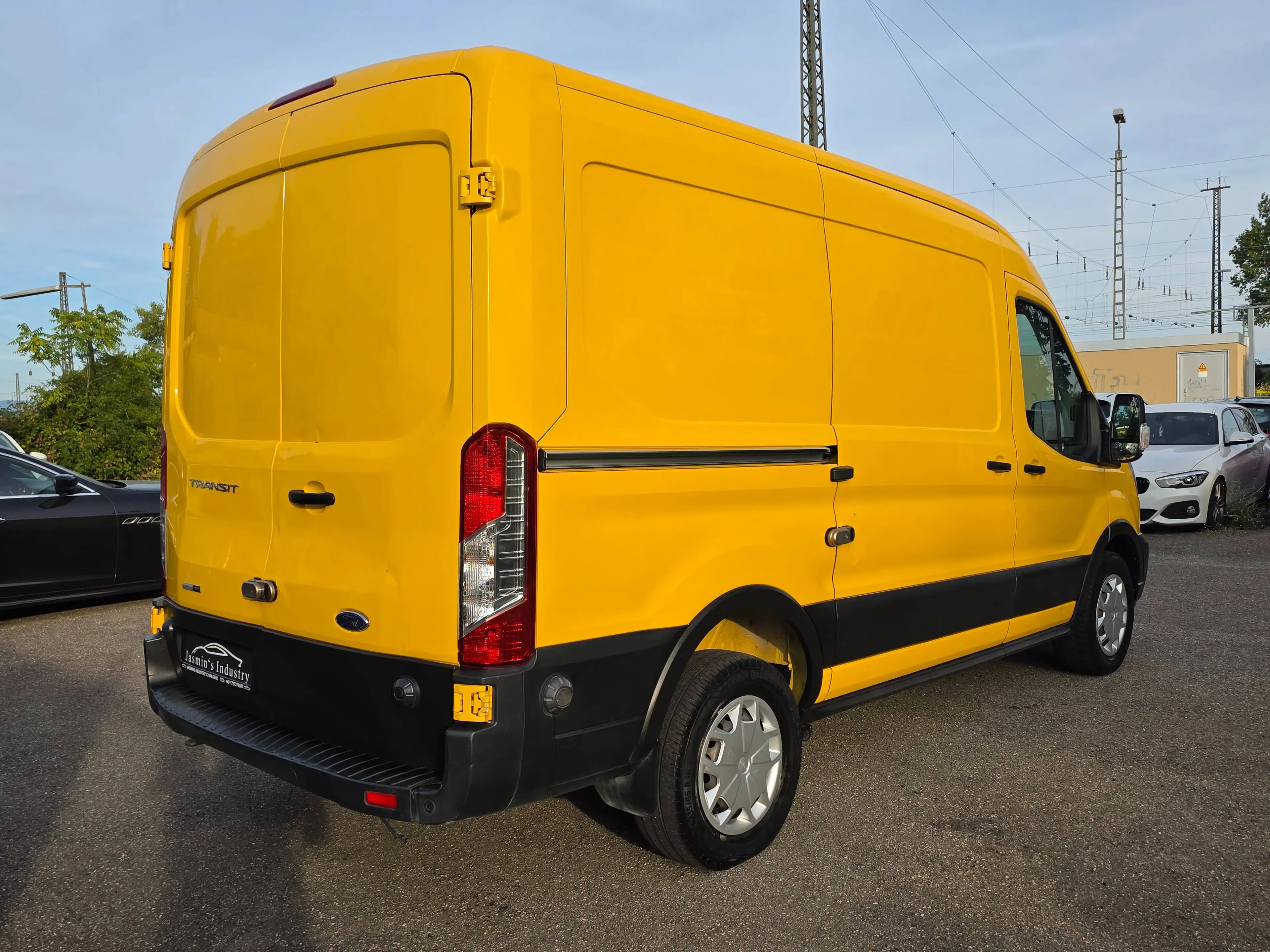 Ford Transit 330 L2 H2 130 PS Klimaautomatik EURO 6D — photo 4
