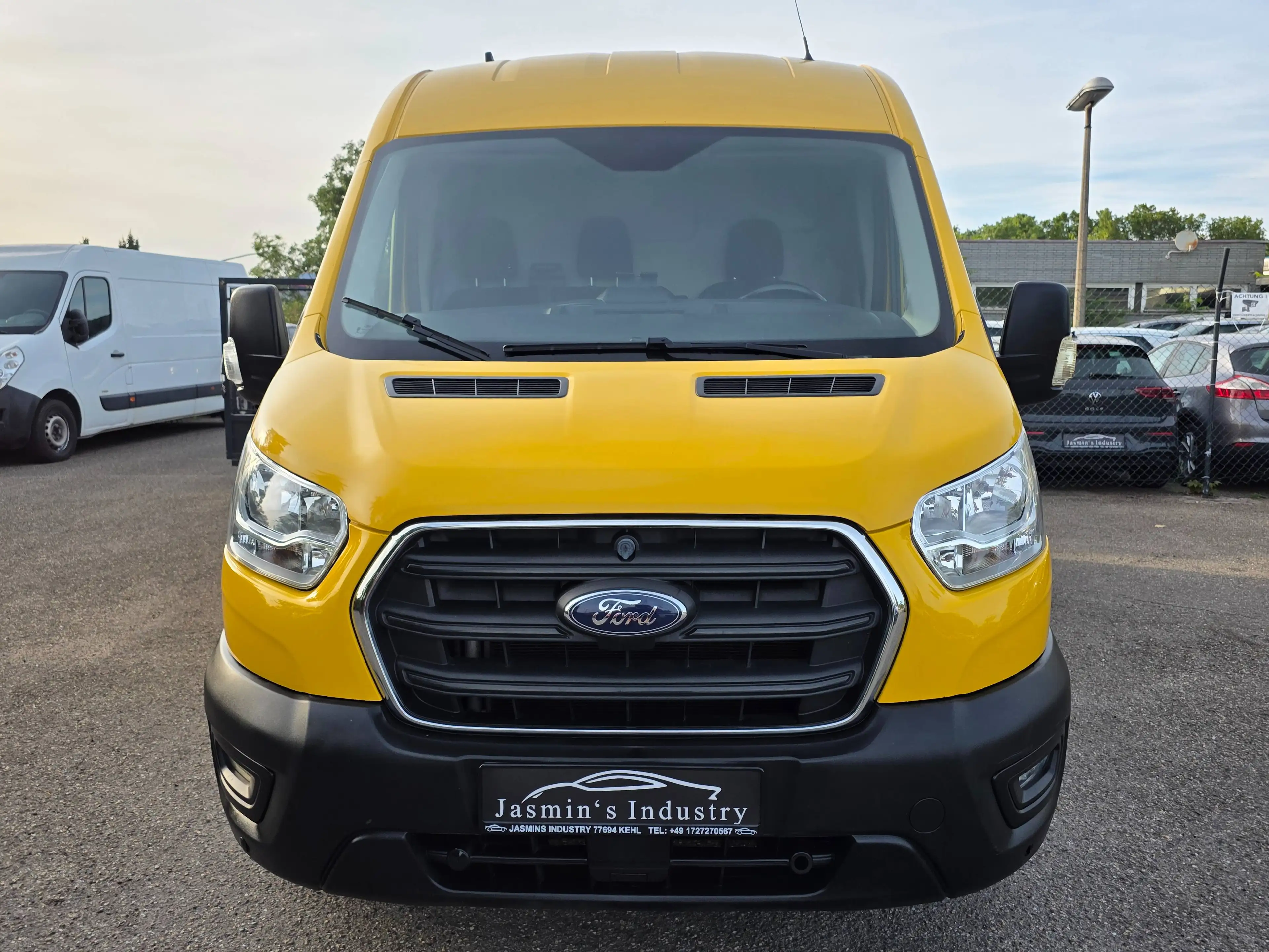 Ford Transit 330 L2 H2 130 PS Klimaautomatik EURO 6D — photo 2