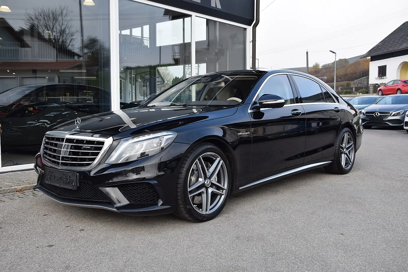 Mercedes-Benz S 63 AMG 4MATIC lang Aut. *AMG Fahrerpaket* Noir - 2
