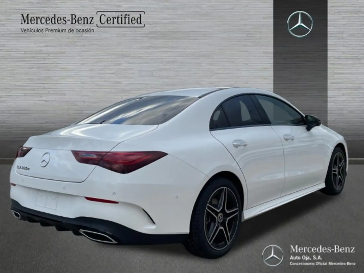 Mercedes-Benz CLA 220 220d Bílá - 2