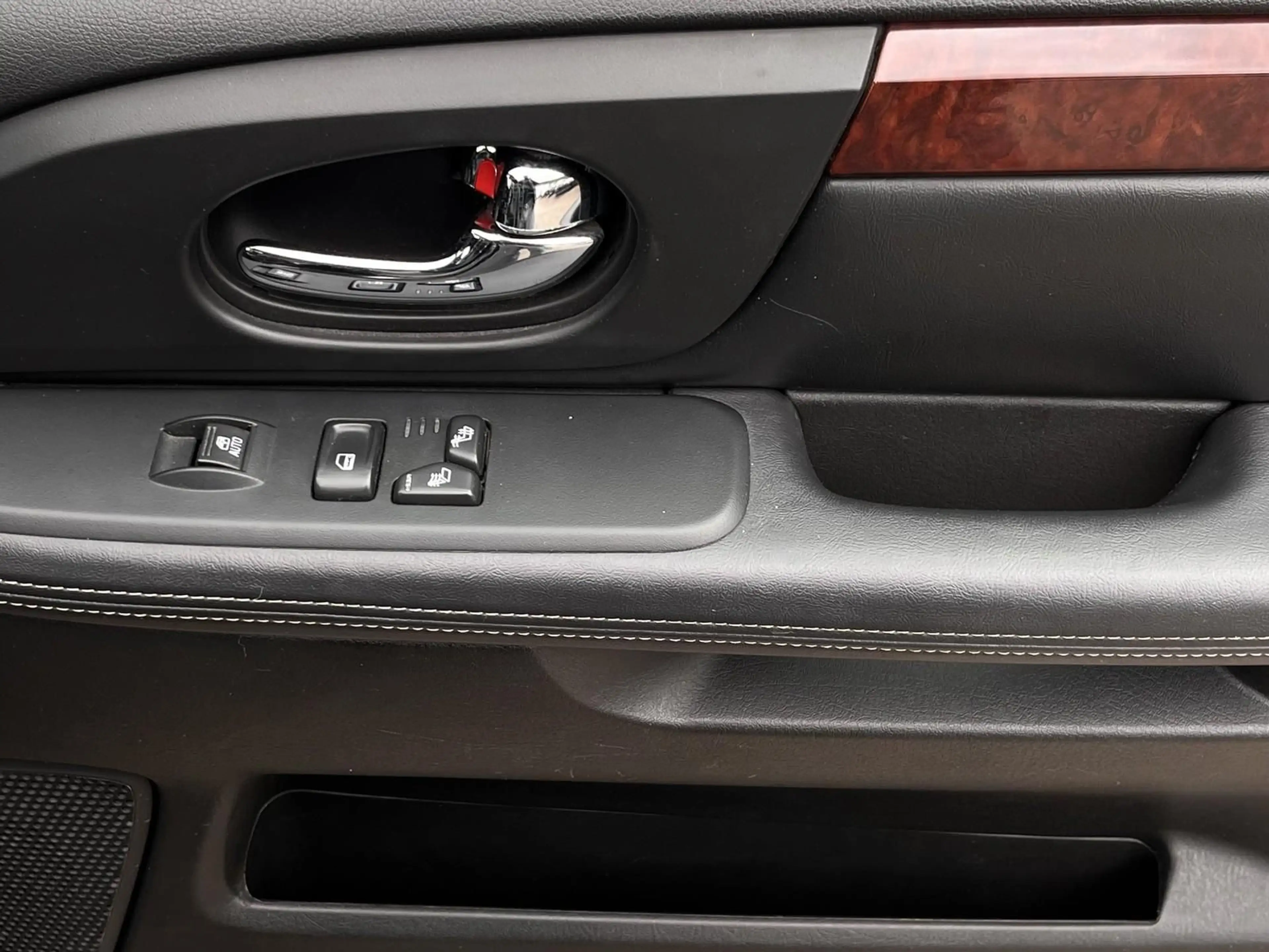 Saab 9-7X /4X4/AUTOMATIK/KAM/S-DACH/XENON/AHK/ — photo 13