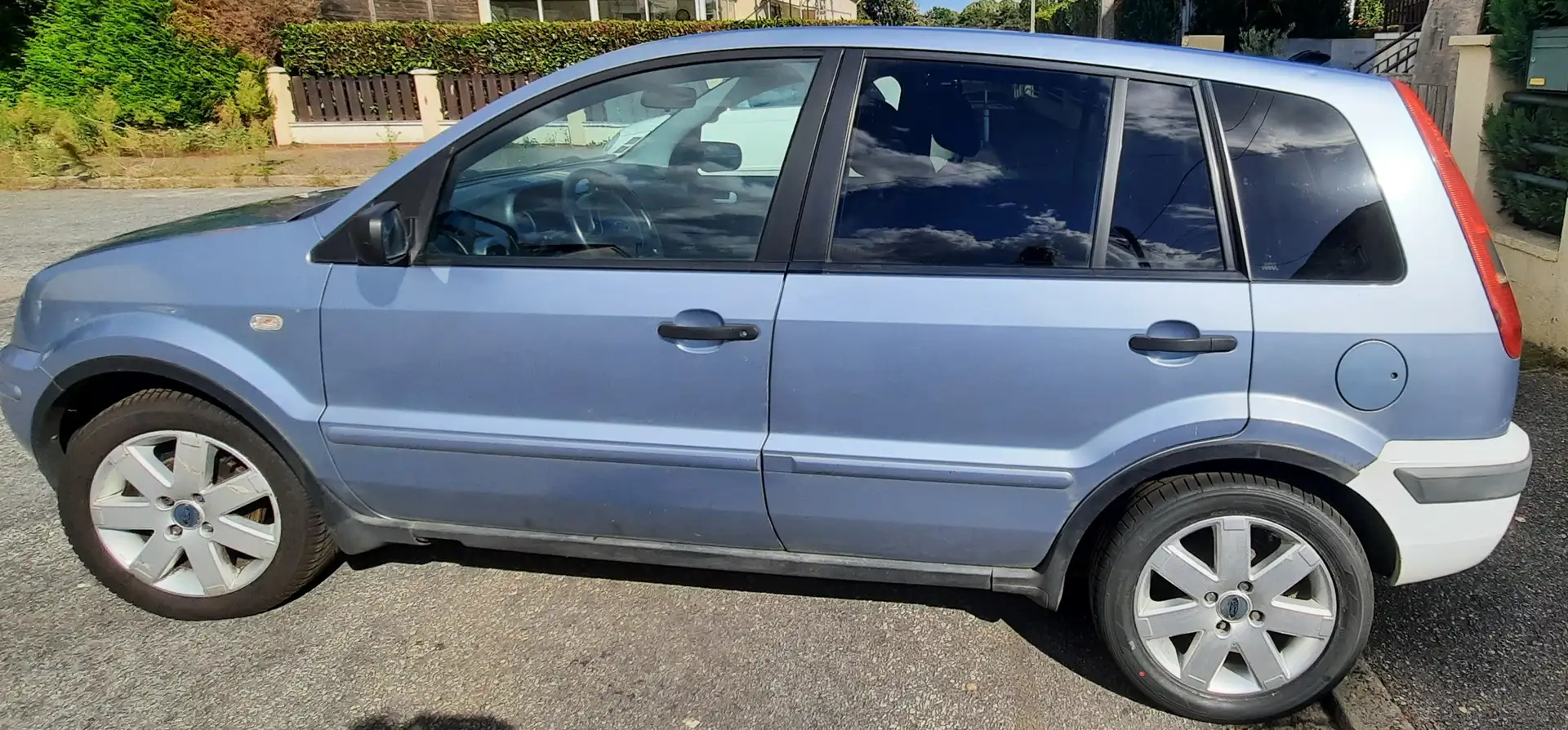 Ford Fusion Fusion 1.6 TDCi Plus Bleu - 1