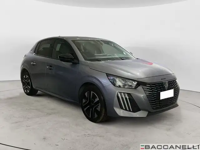 Peugeot 208 view 5