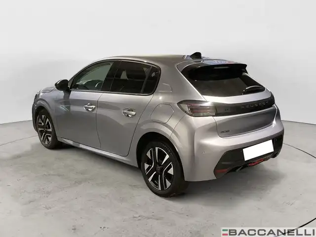 Peugeot 208 view 2