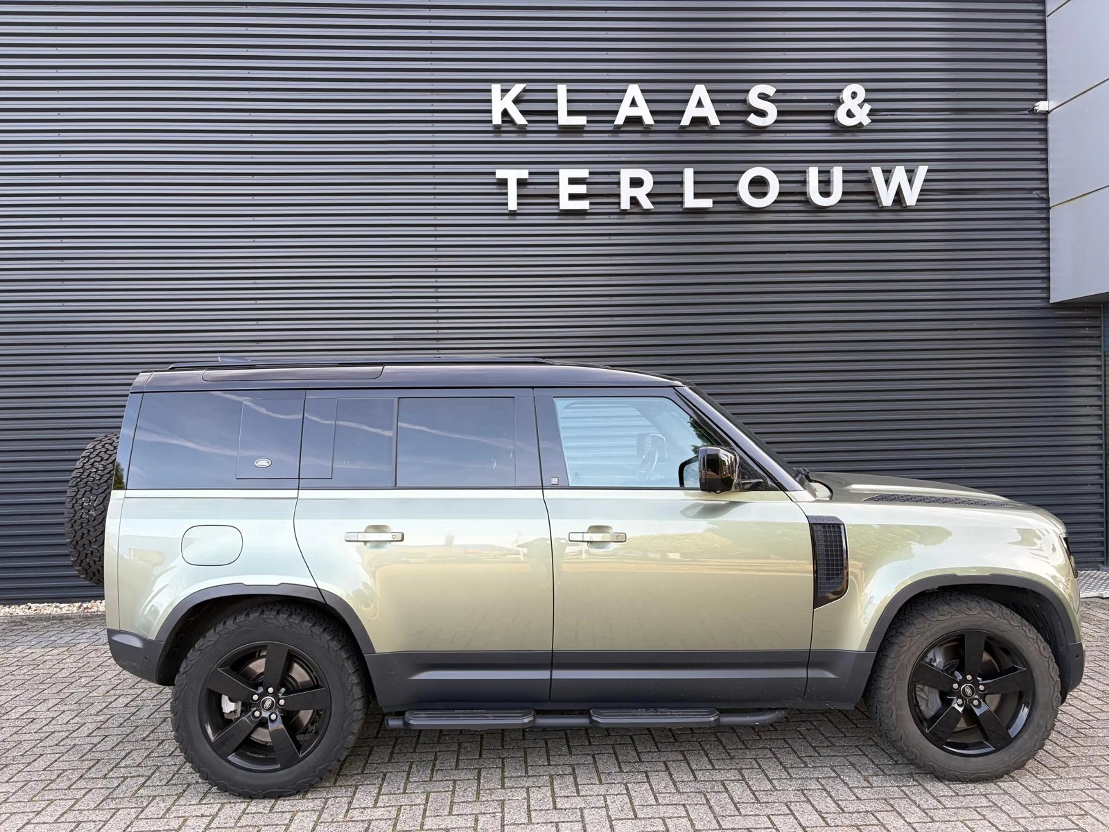 Land Rover Defender 110 P400e HSE 6 pers. | BTW auto | Stoelkoeling | — photo 15