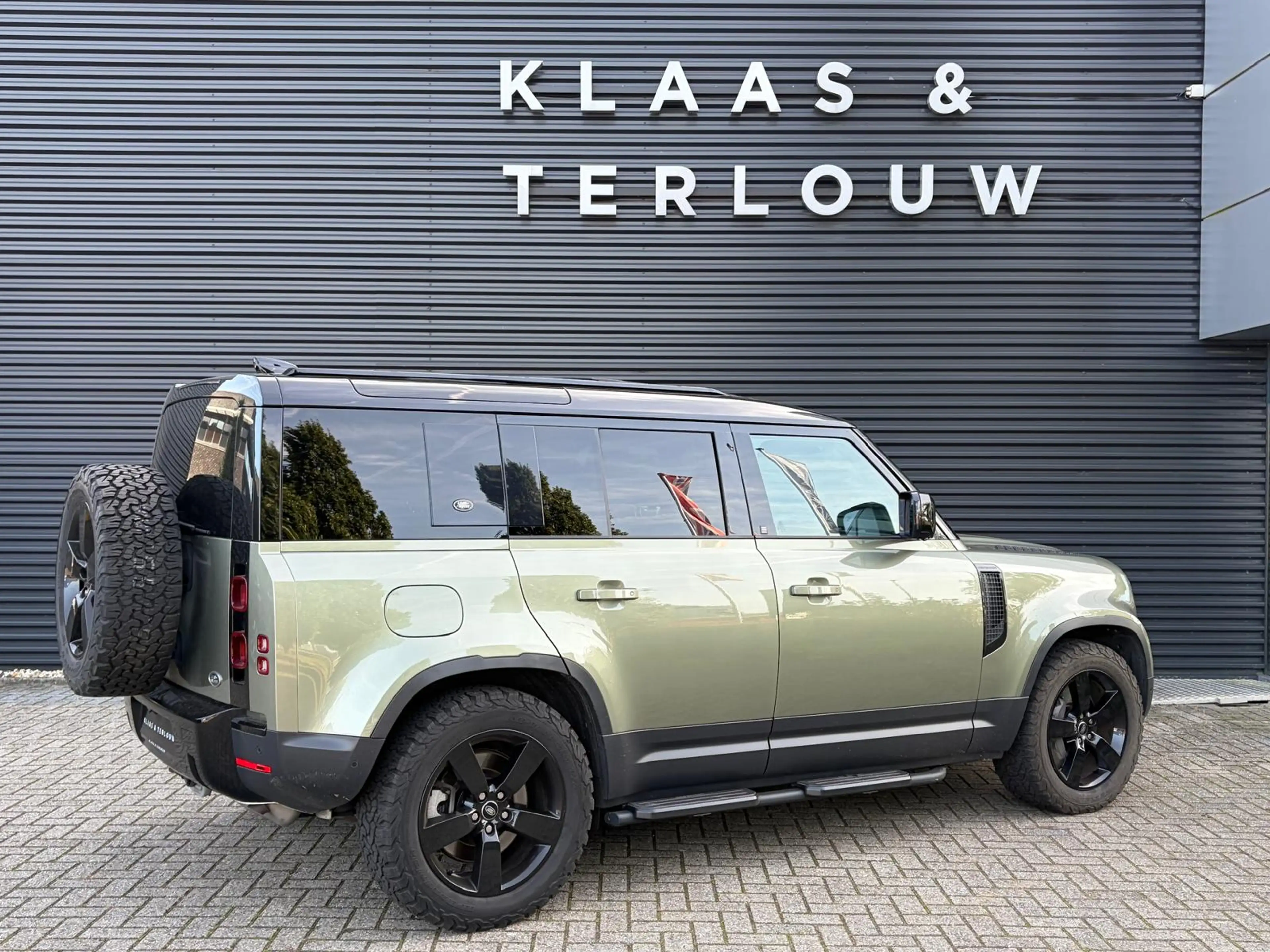 Land Rover Defender 110 P400e HSE 6 pers. | BTW auto | Stoelkoeling | — photo 4