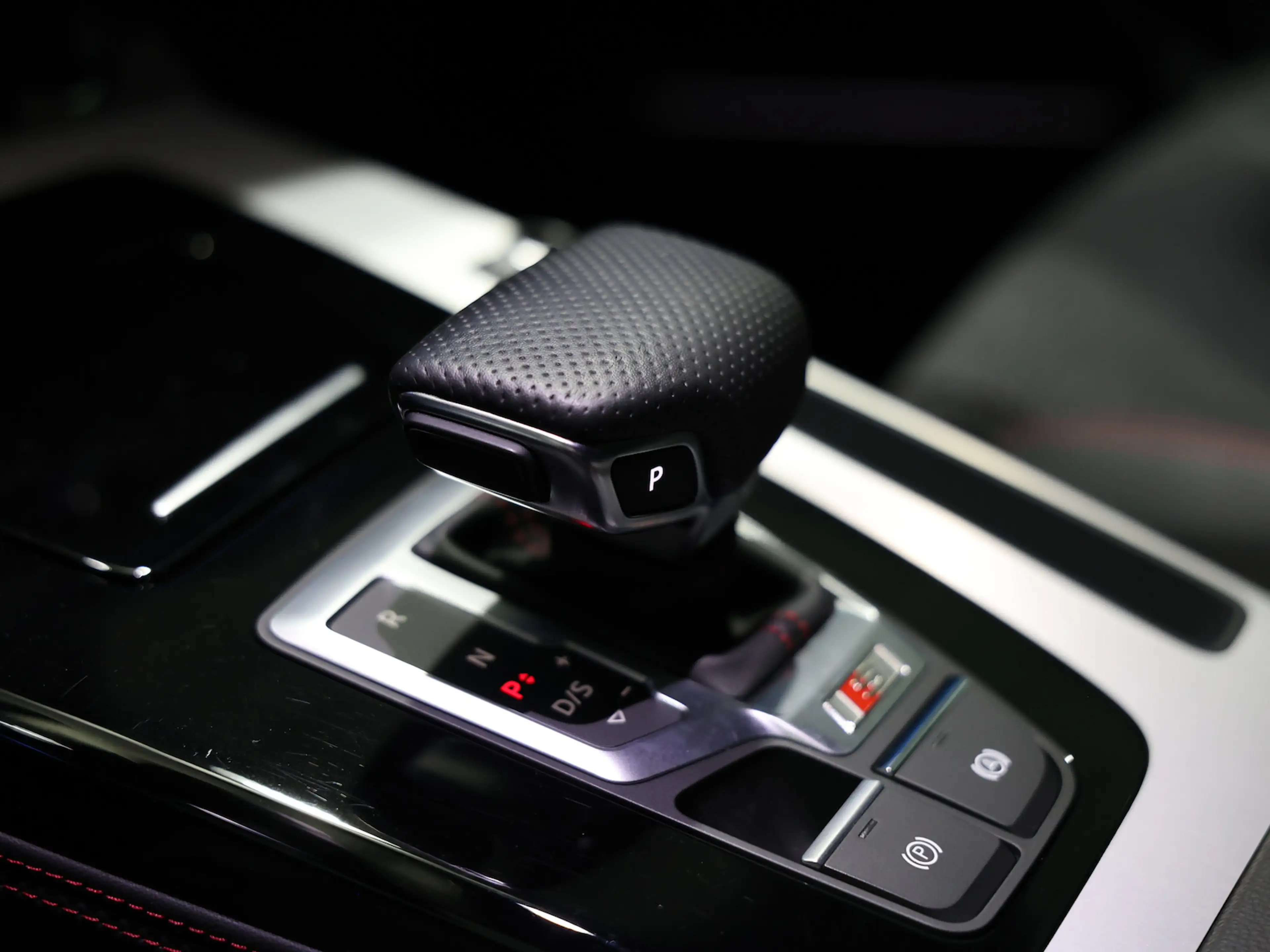 Audi SQ5 SPORTBACK 3.0 TDI Q S-LINE BLACK / PANO, B&O — photo 15