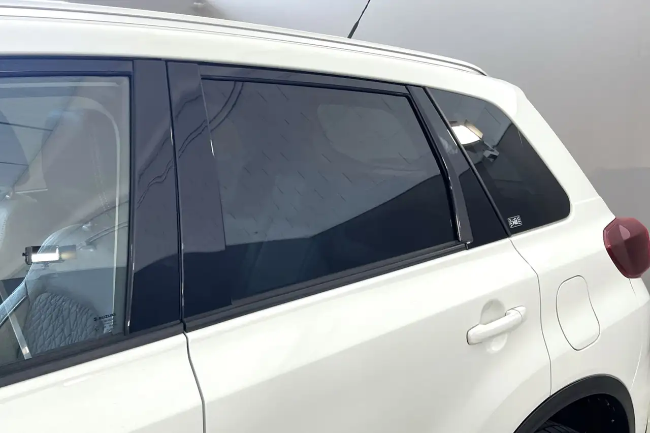 2023 Suzuki Vitara 1.4 Hybrid Top, photograph 12