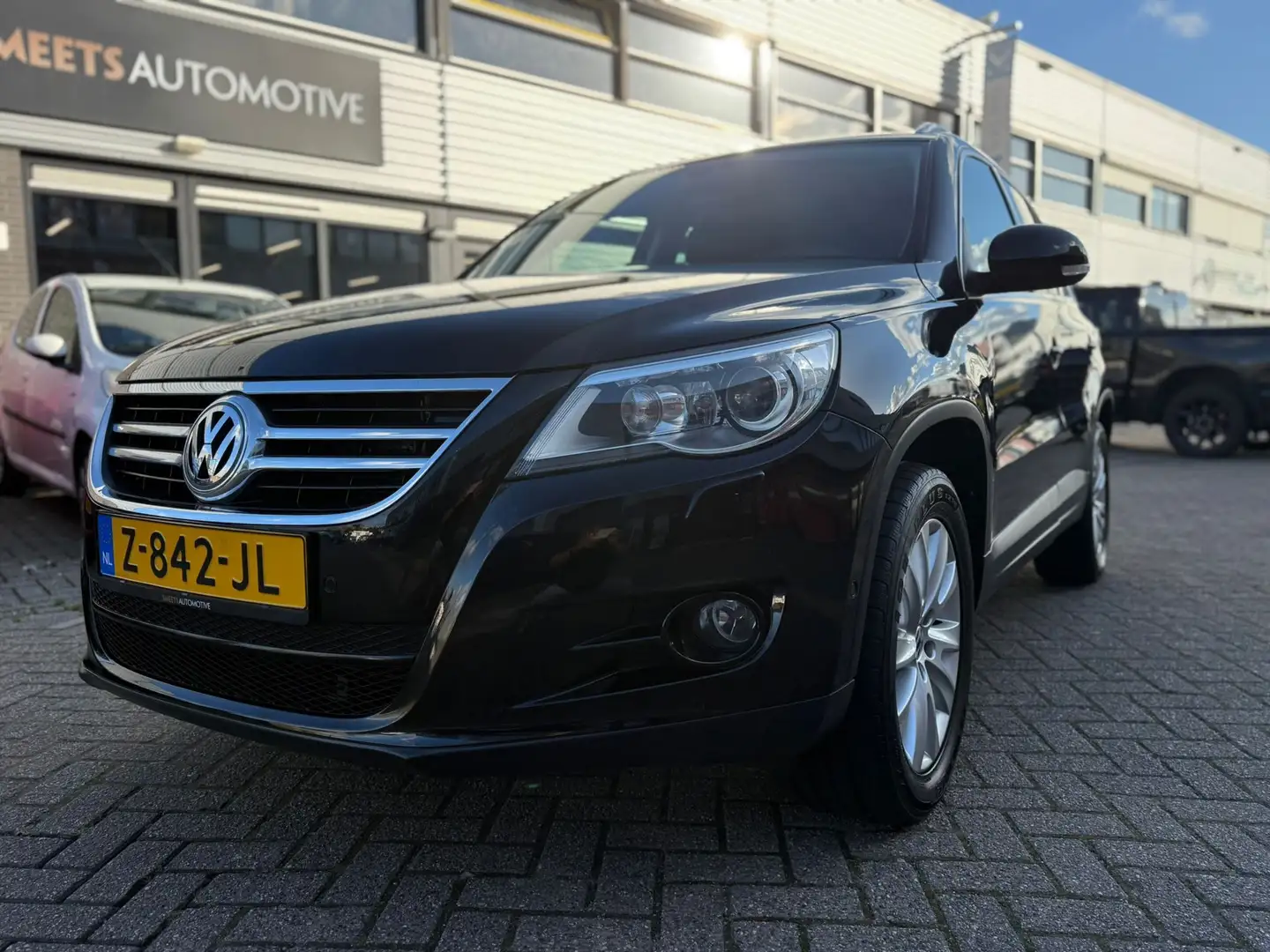 Volkswagen Tiguan 2.0 Automaat Carplay,Met APK afgeleverd Zwart - 2