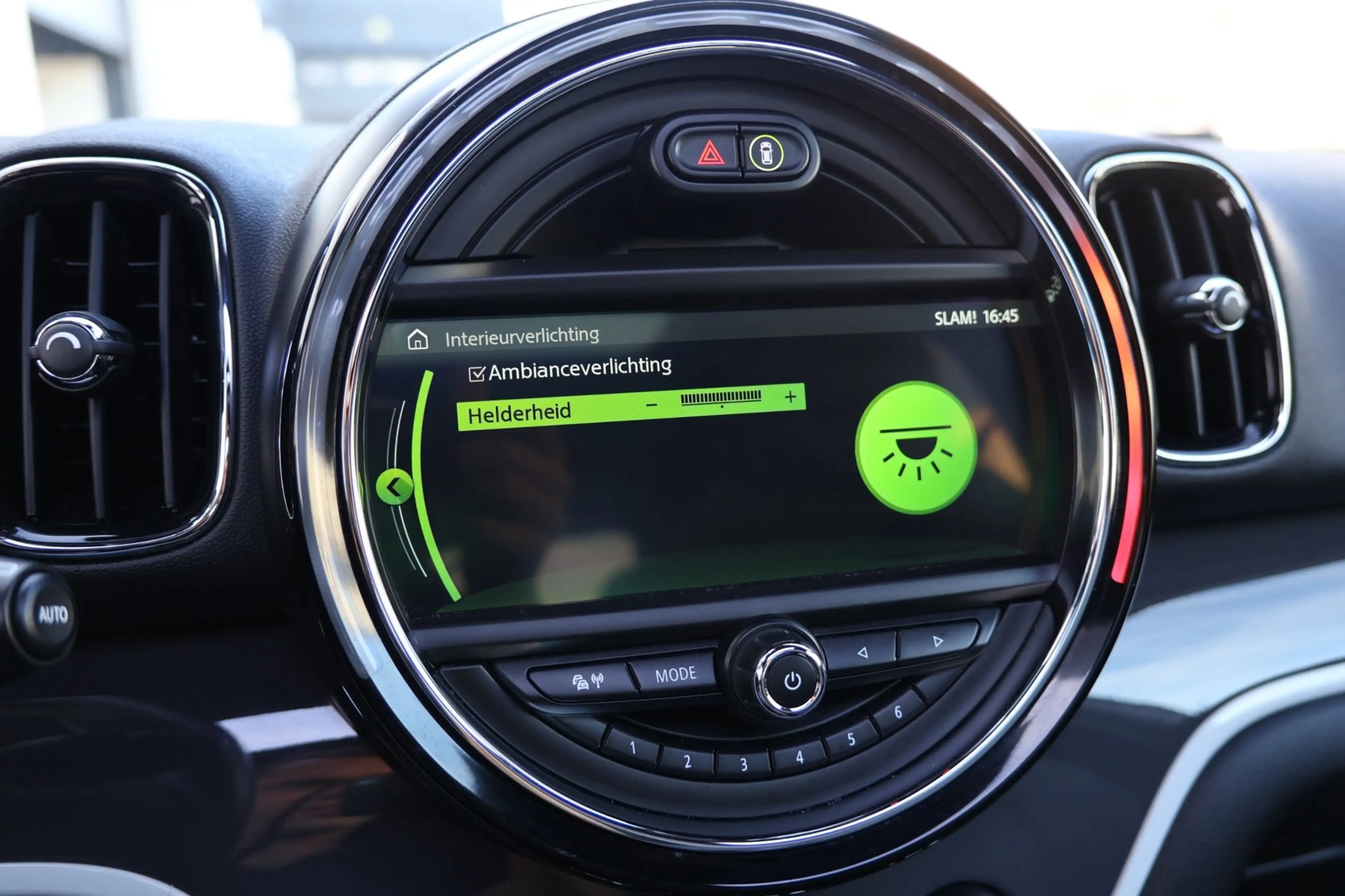 MINI Cooper SE Countryman 1.5 ALL4 Pano Navi Camera LED !! — photo 26