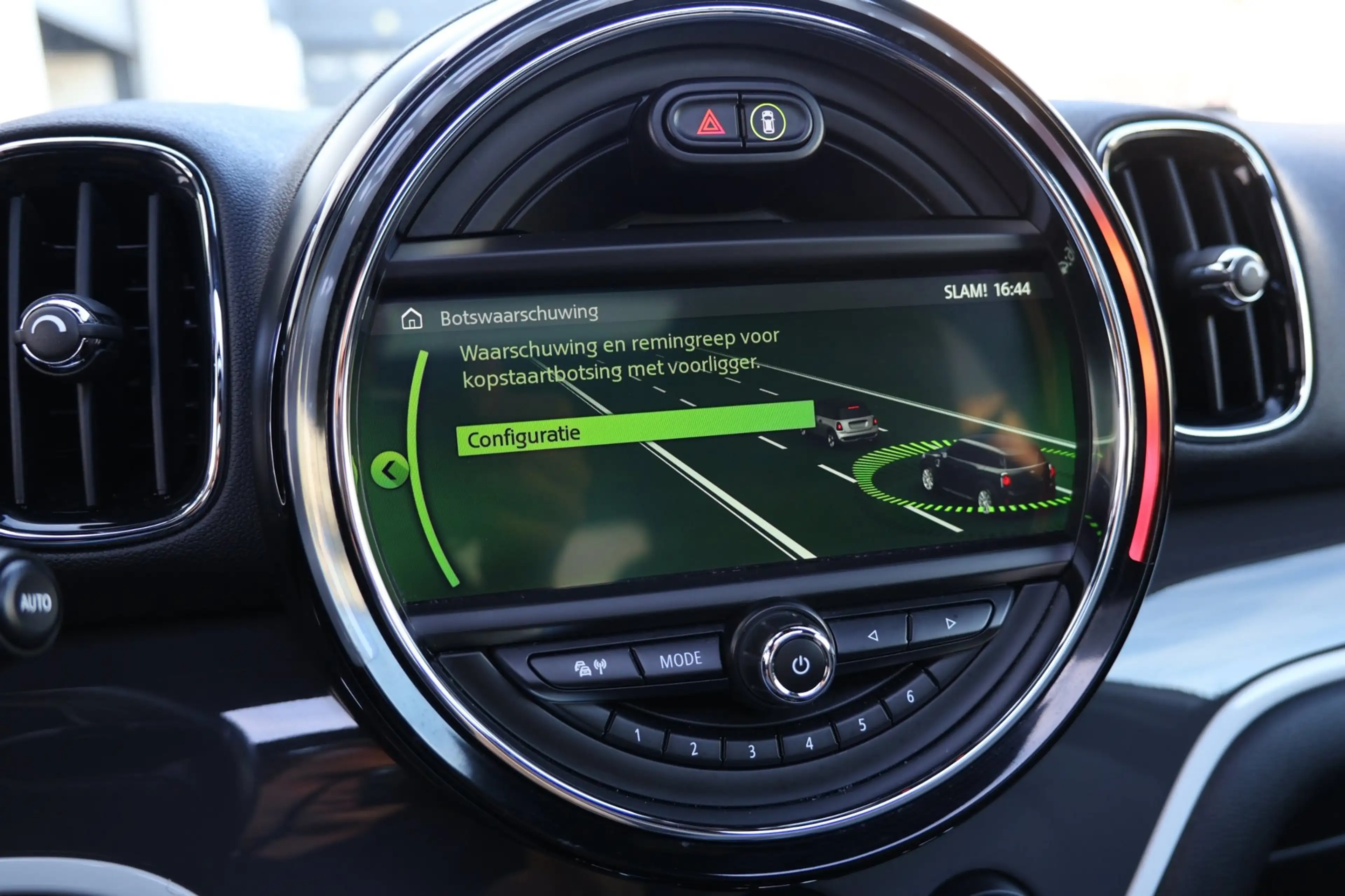 MINI Cooper SE Countryman 1.5 ALL4 Pano Navi Camera LED !! — photo 24