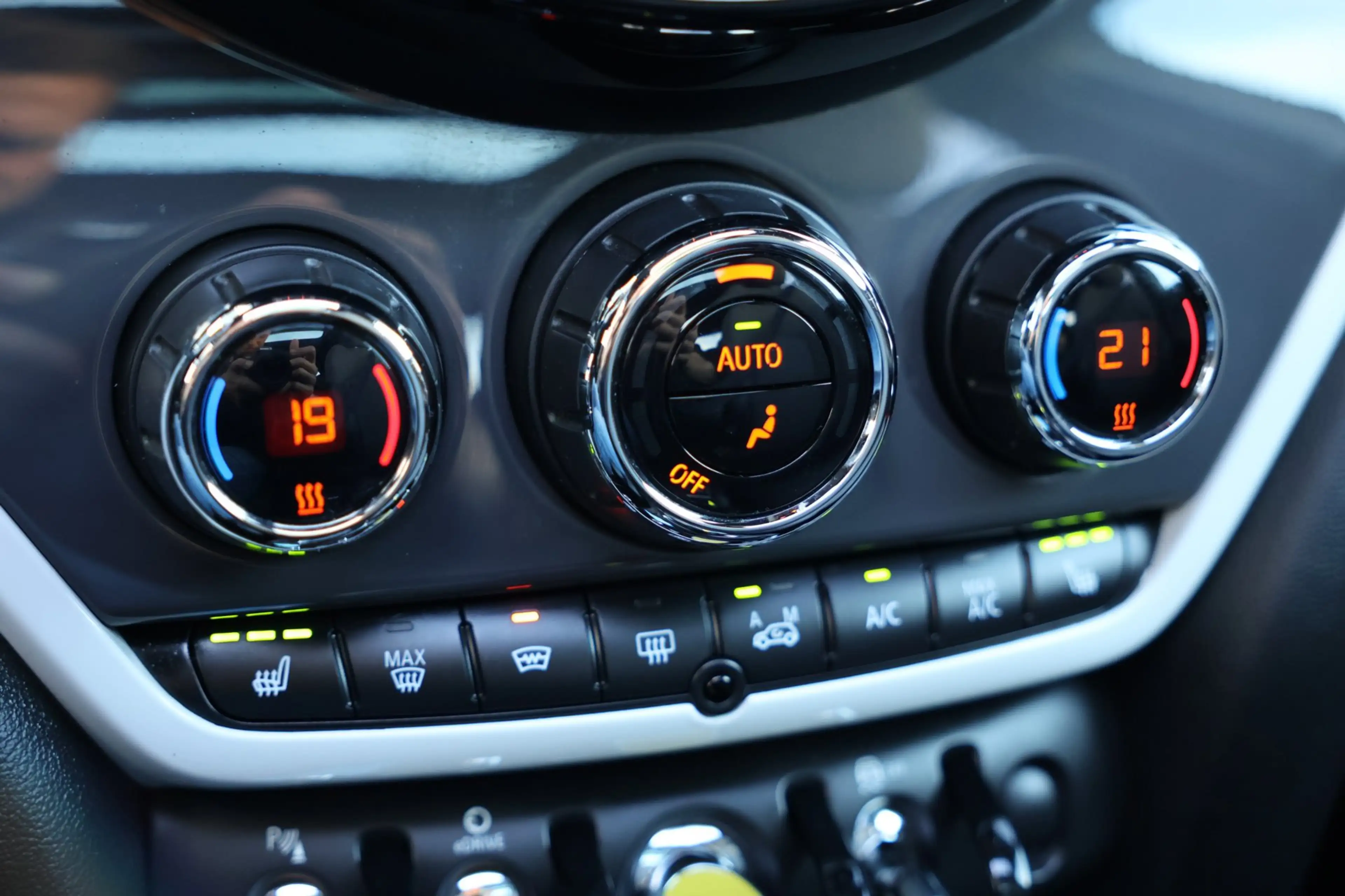 MINI Cooper SE Countryman 1.5 ALL4 Pano Navi Camera LED !! — photo 31