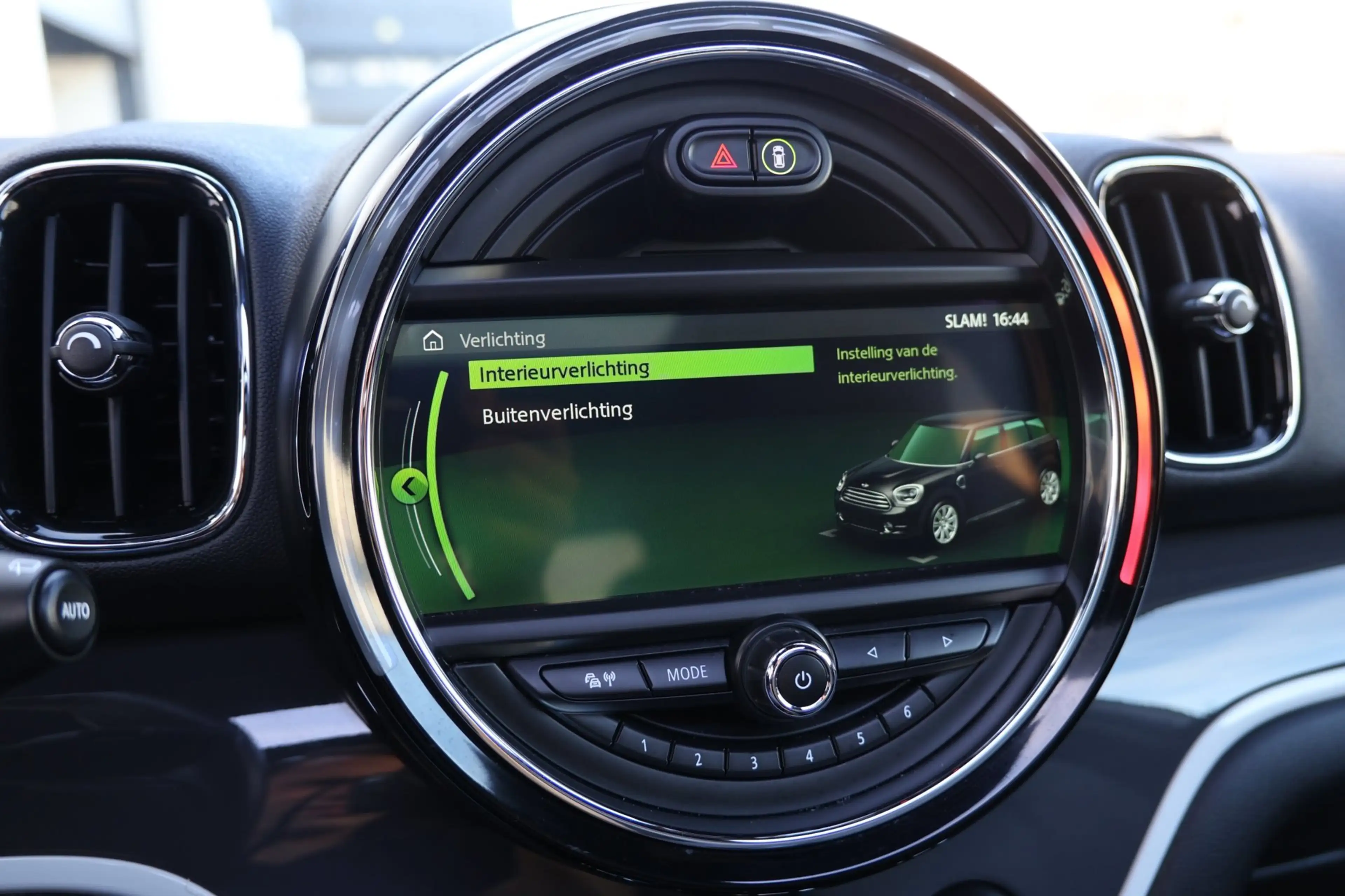 MINI Cooper SE Countryman 1.5 ALL4 Pano Navi Camera LED !! — photo 25
