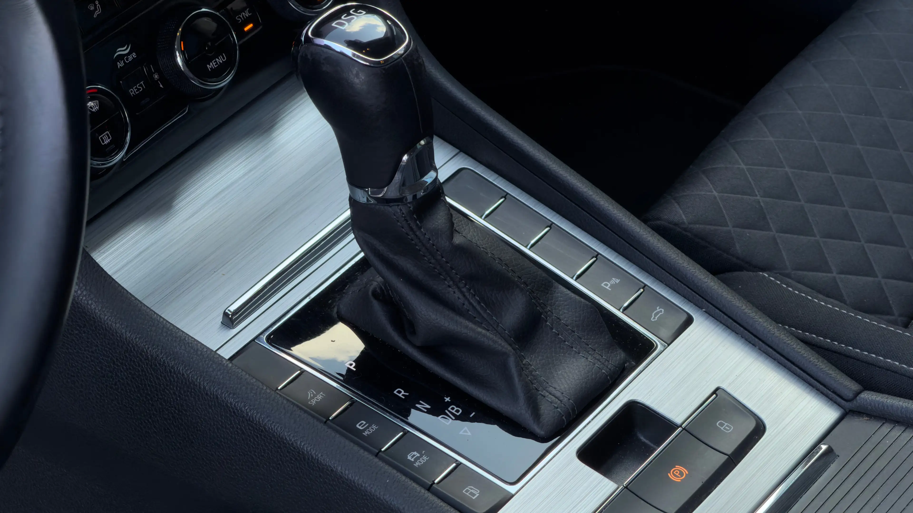 Skoda Superb Combi 1.4 TSI 218pk iV Business Edition | Camera | — photo 8