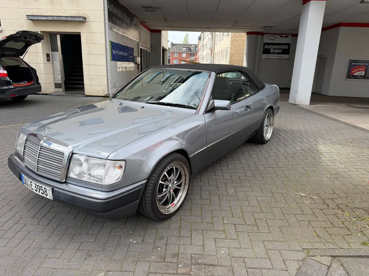 Mercedes-Benz Baureihe 124 CE-Klasse 300 CE-24+Klima+RIAL FELGEN, foto 1