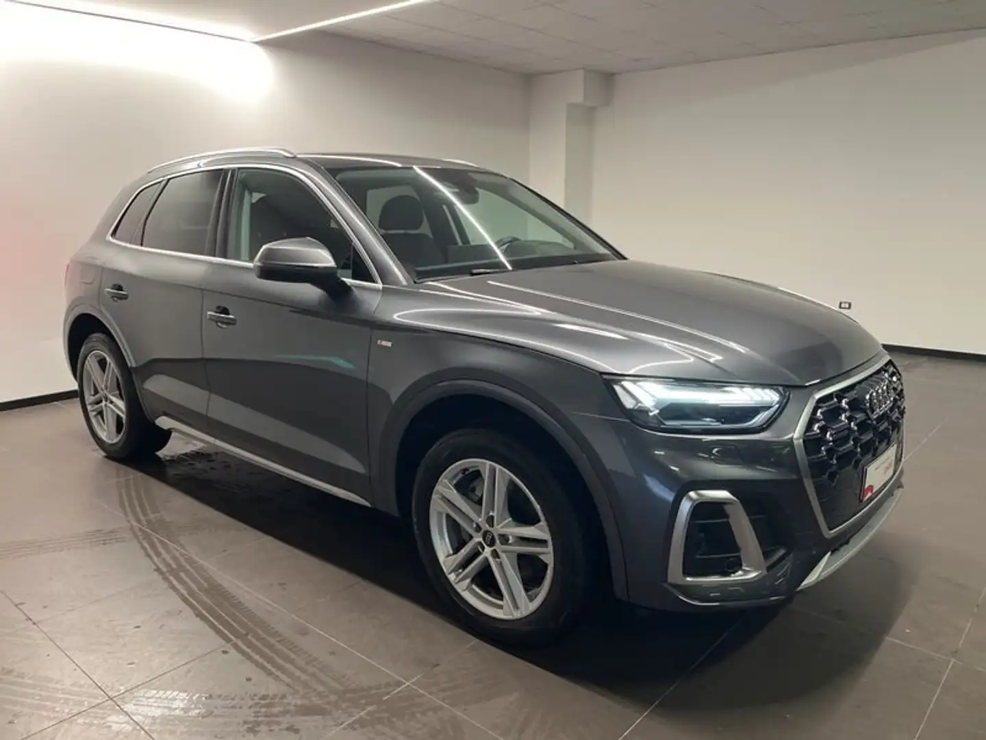 Audi Q5 40 TDI QUATTRO S LINE S TRONIC Grigio - 2