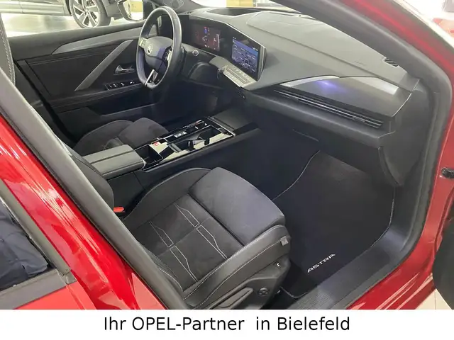 Opel Astra view 13