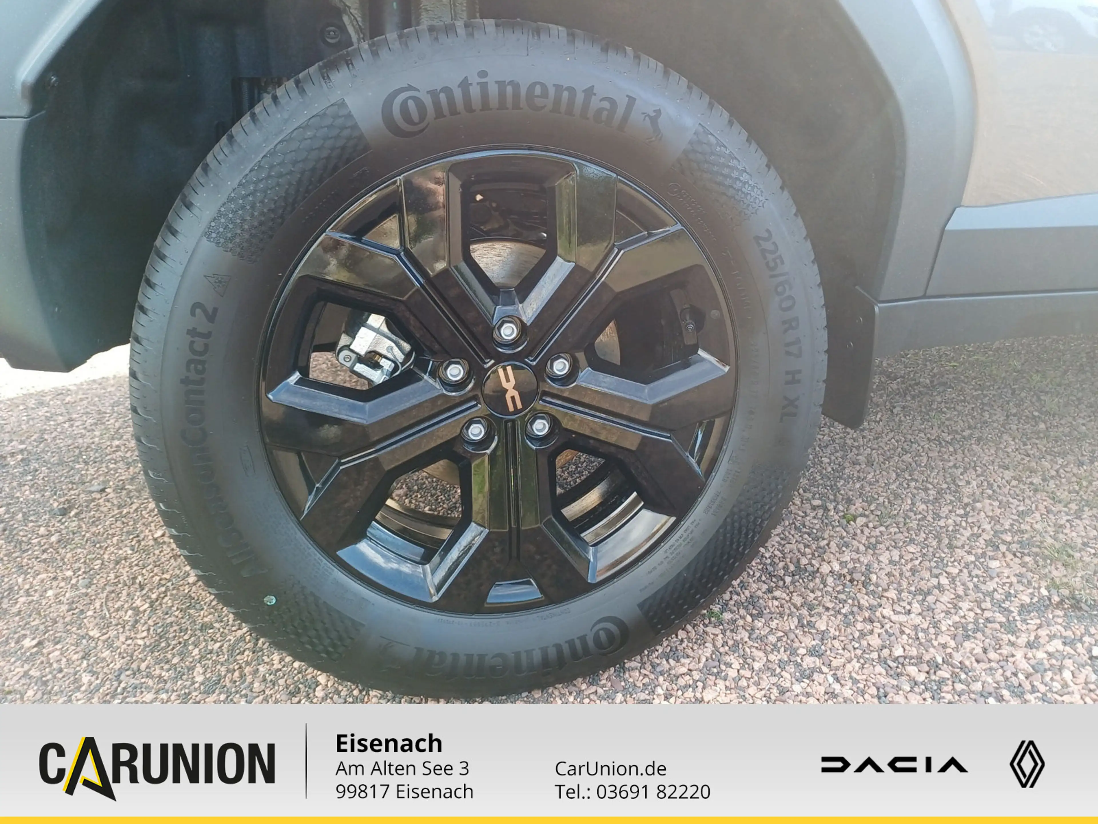 Dacia Duster Extreme hybrid-G 150 4x4 — photo 11