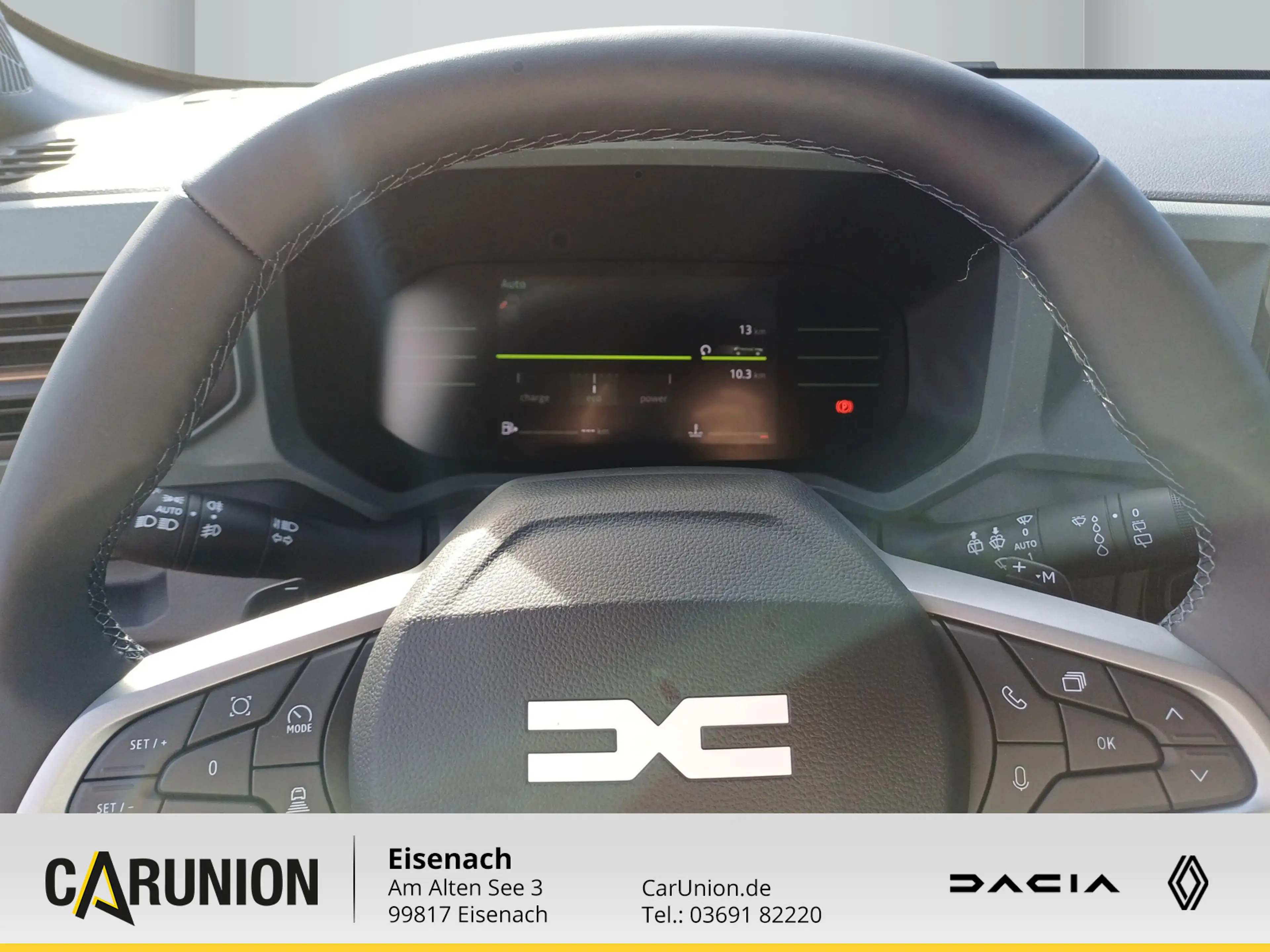 Dacia Duster Extreme hybrid-G 150 4x4 — photo 10