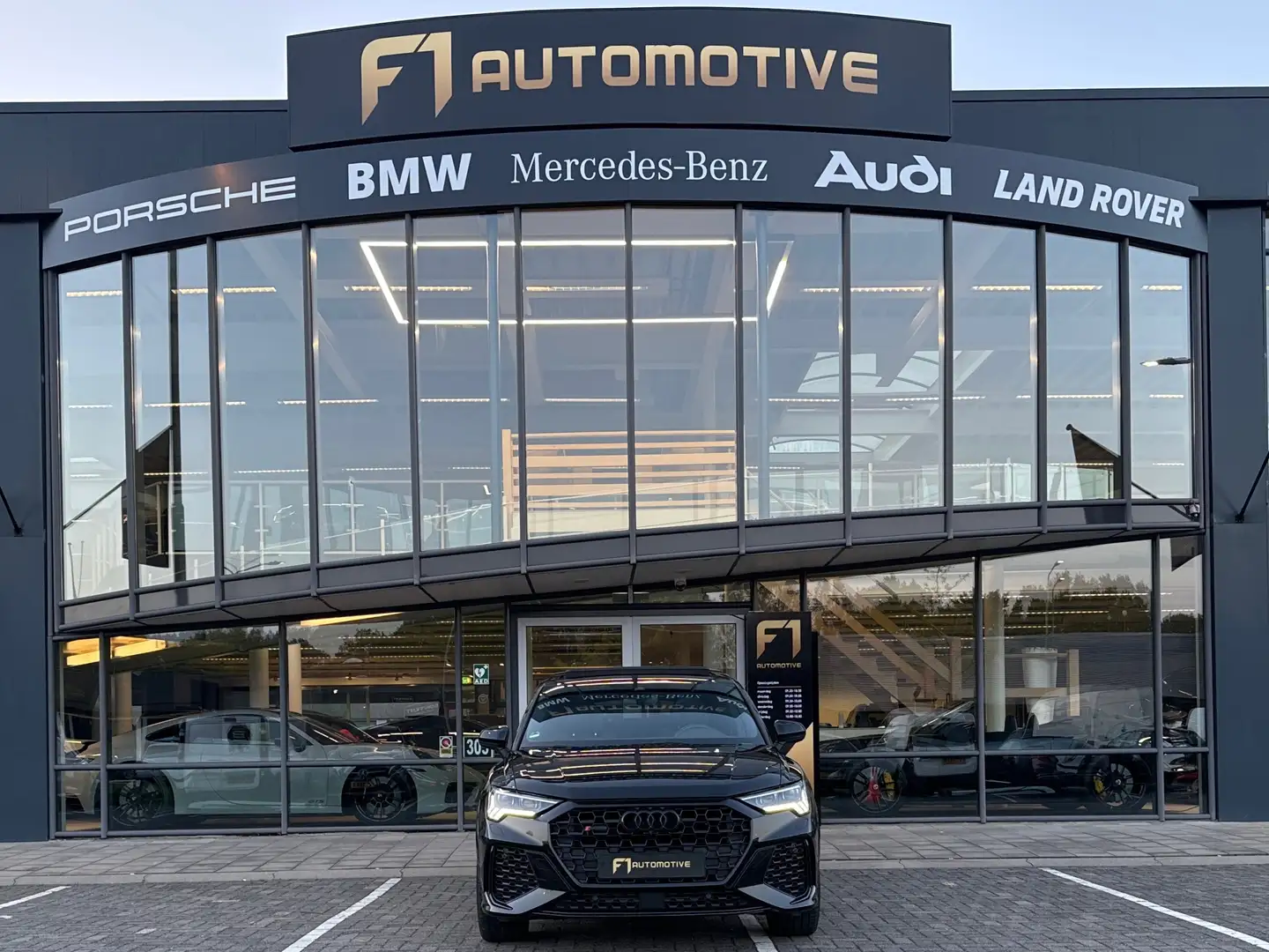 Audi RS Q3 RSQ3 Sportback 2.5 TFSI Pano|Sfeer|Trekh|360c|B&O| Noir - 2