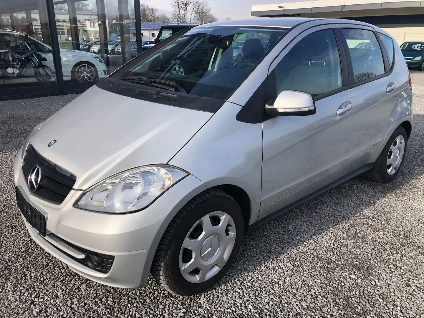 Mercedes-Benz A 160 Autotronic CLASSIC*Licht/Sicht*Sidebag hinten*2.Hd Silber - 1
